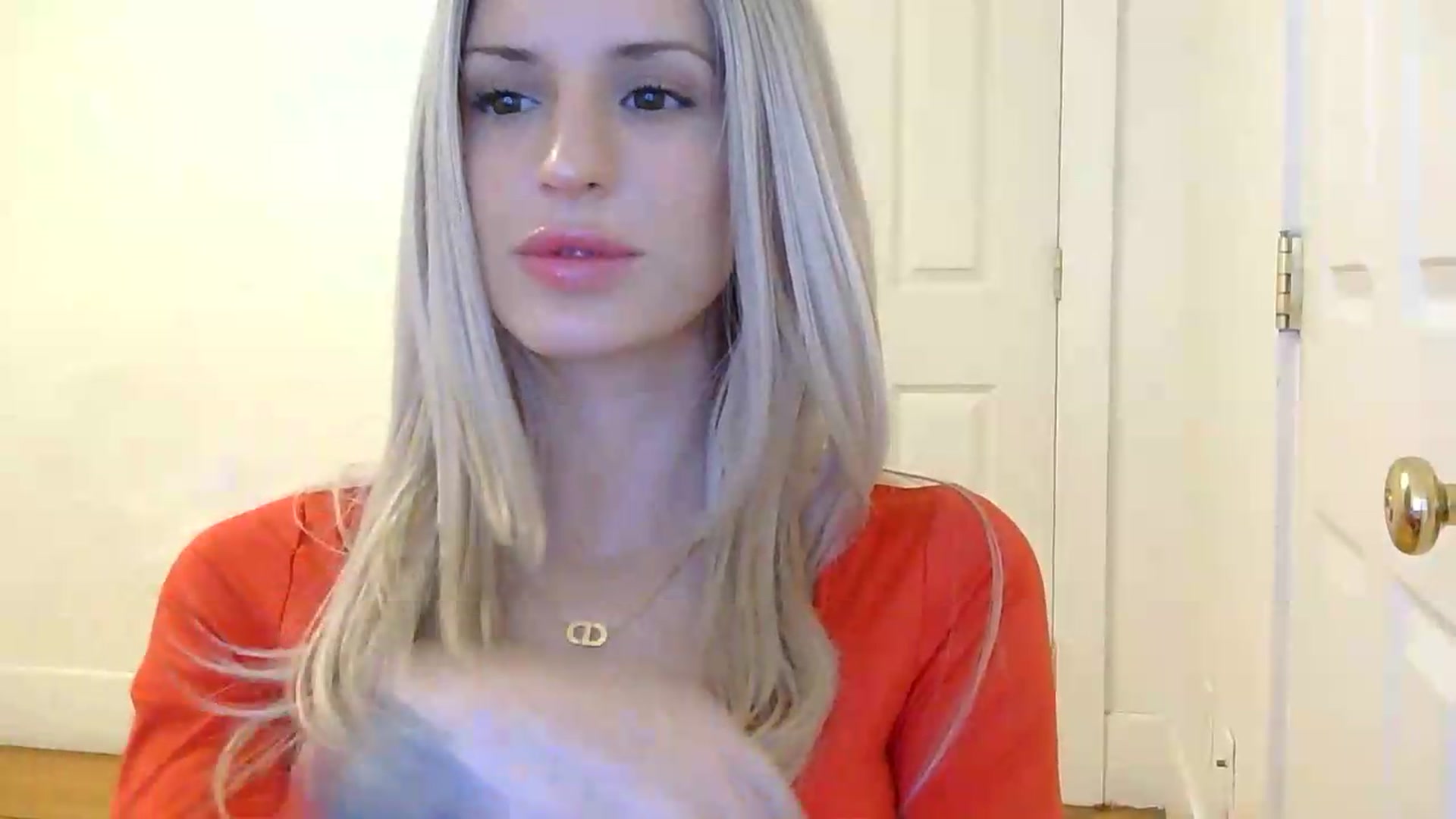 Gallery image thumbnail from HaileyWinters's myfreecams stream on, 05/15/2026, 03:30 image 15 of 20