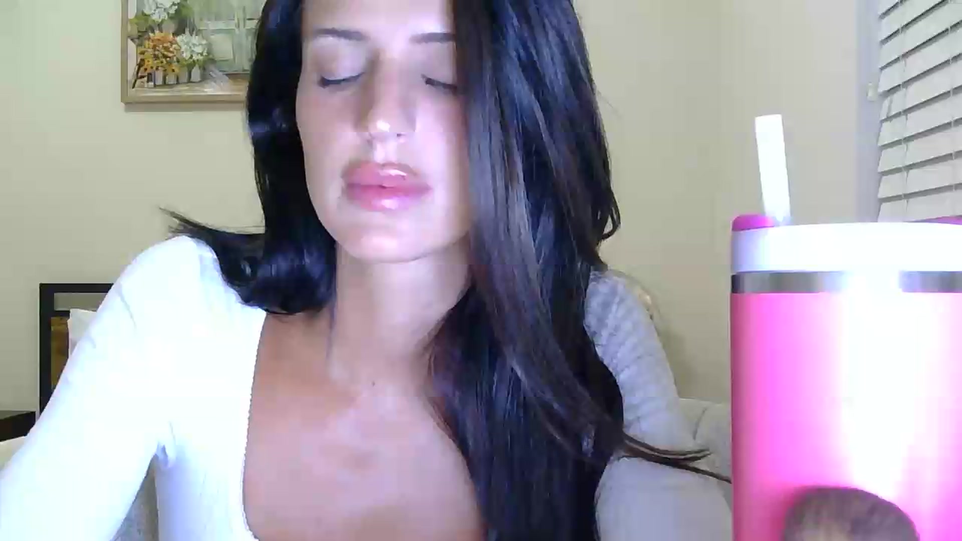 Gallery image thumbnail from HaileyWinters's myfreecams stream on, 07/30/2026, 07:13 image 17 of 20