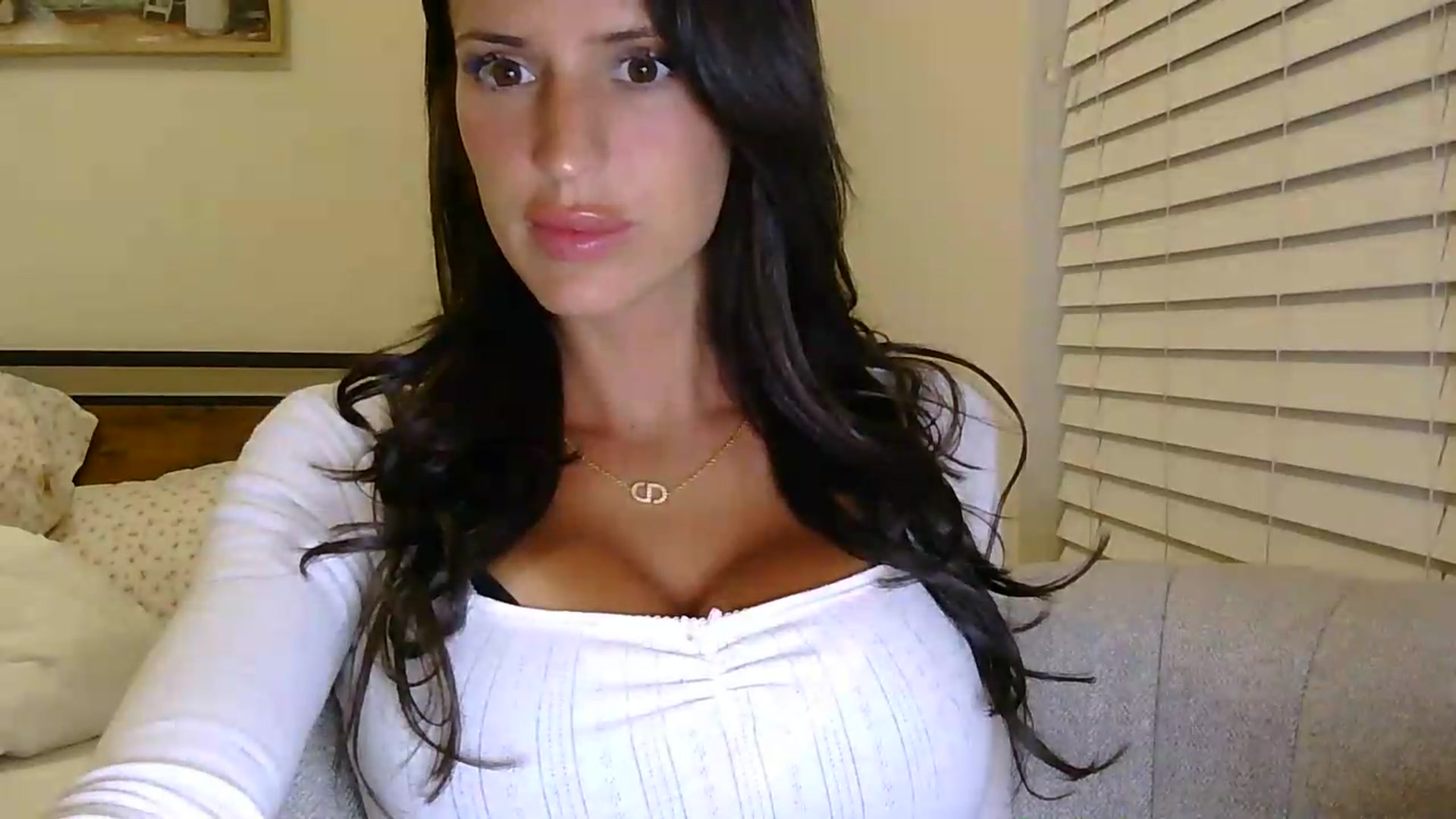 Gallery image thumbnail from HaileyWinters's myfreecams stream on, 08/14/2026, 06:18 image 15 of 20