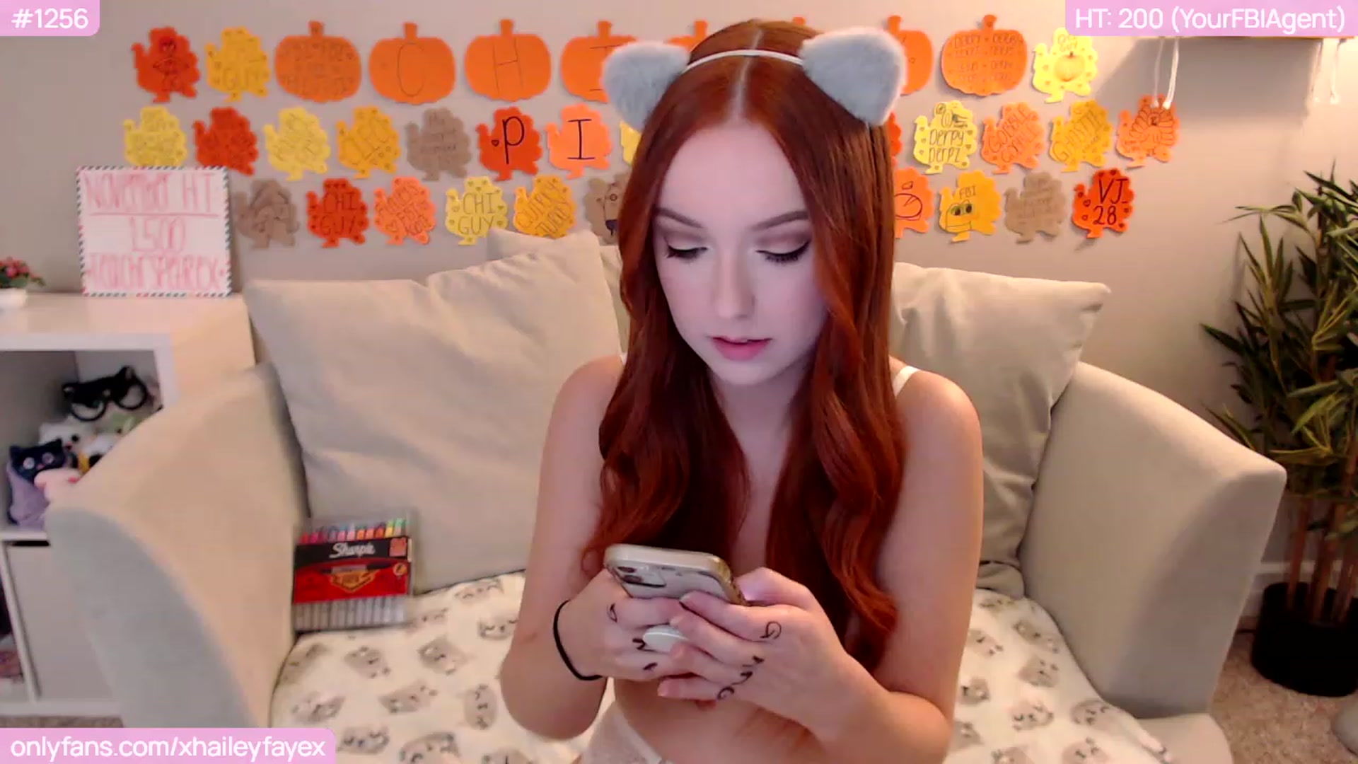 Gallery image thumbnail from Hailey_Faye's myfreecams stream on, 11/26/2022, 05:48 image 5 of 20