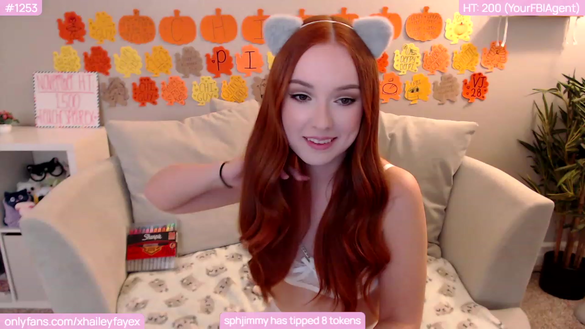 Gallery image thumbnail from Hailey_Faye's myfreecams stream on, 11/26/2022, 05:48 image 8 of 20
