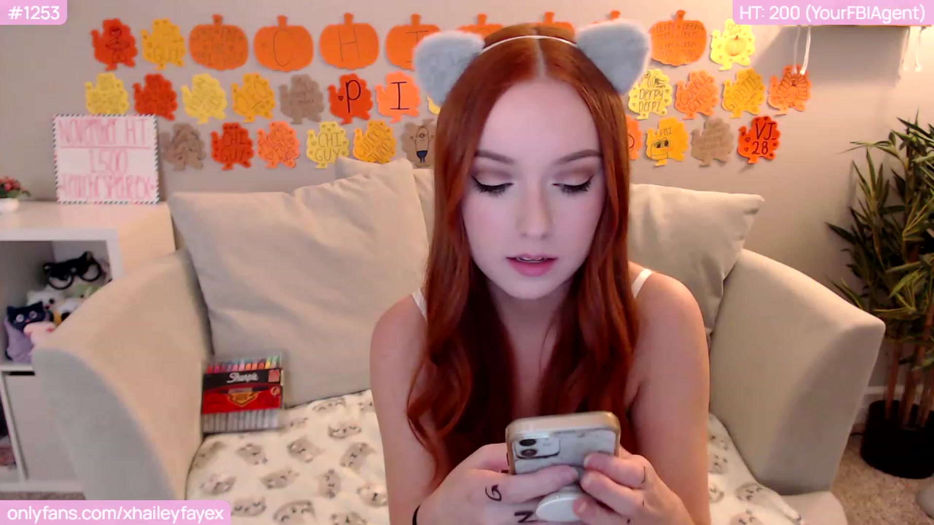 Gallery image thumbnail from Hailey_Faye's myfreecams stream on, 11/26/2022, 05:48 image 9 of 20