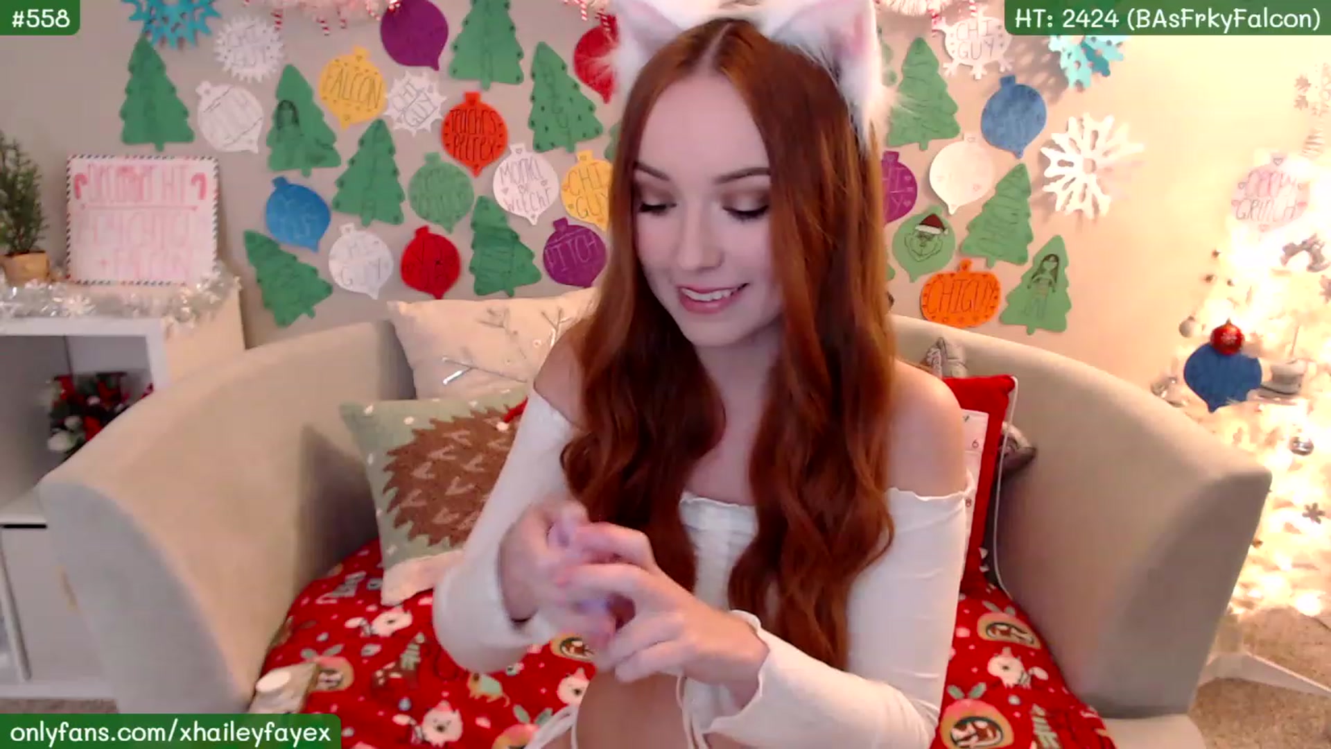 Gallery image thumbnail from Hailey_Faye's myfreecams stream on, 12/28/2022, 05:20 image 7 of 20