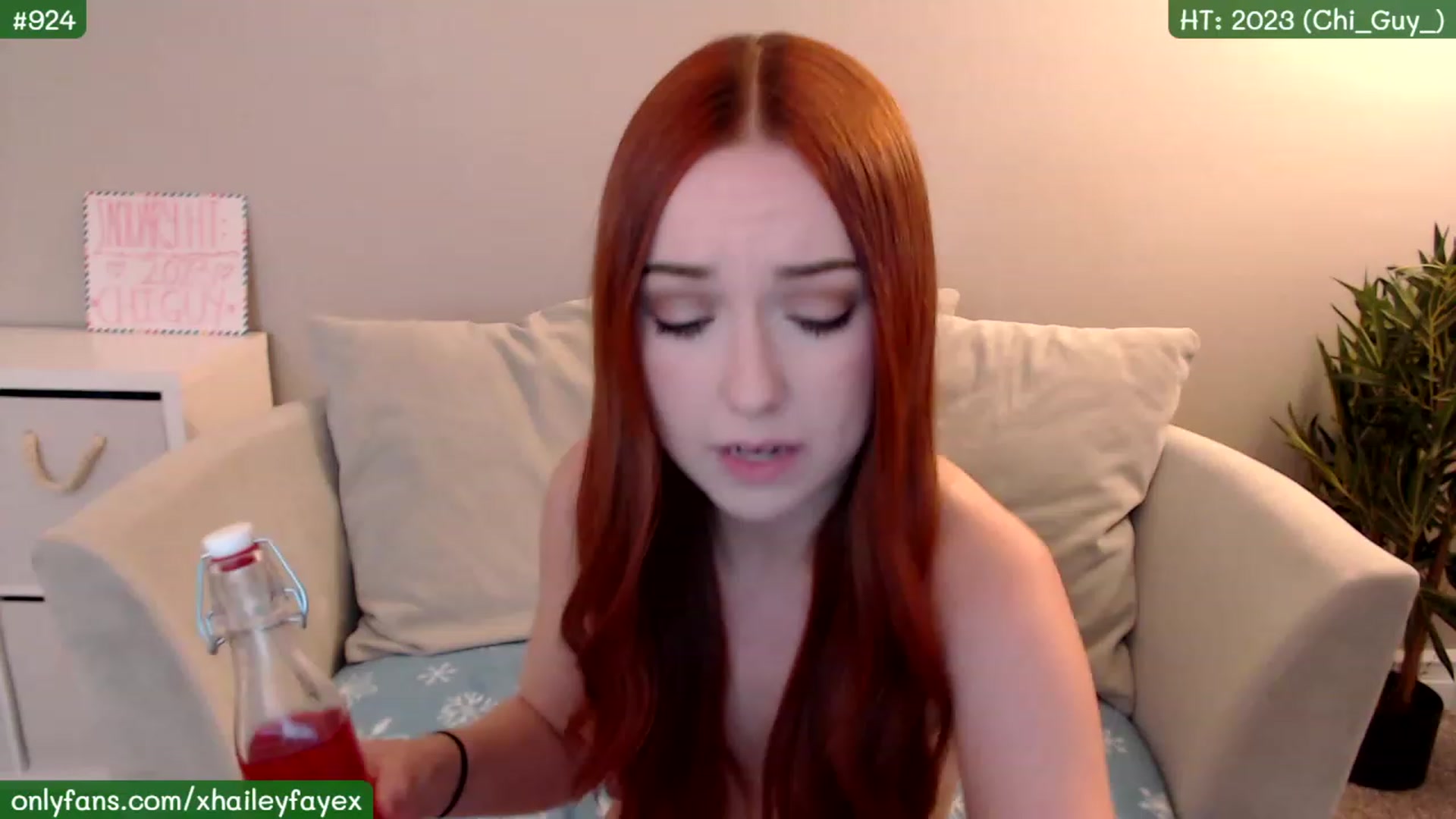 Gallery image thumbnail from Hailey_Faye's myfreecams stream on, 01/04/2023, 02:36 image 10 of 20