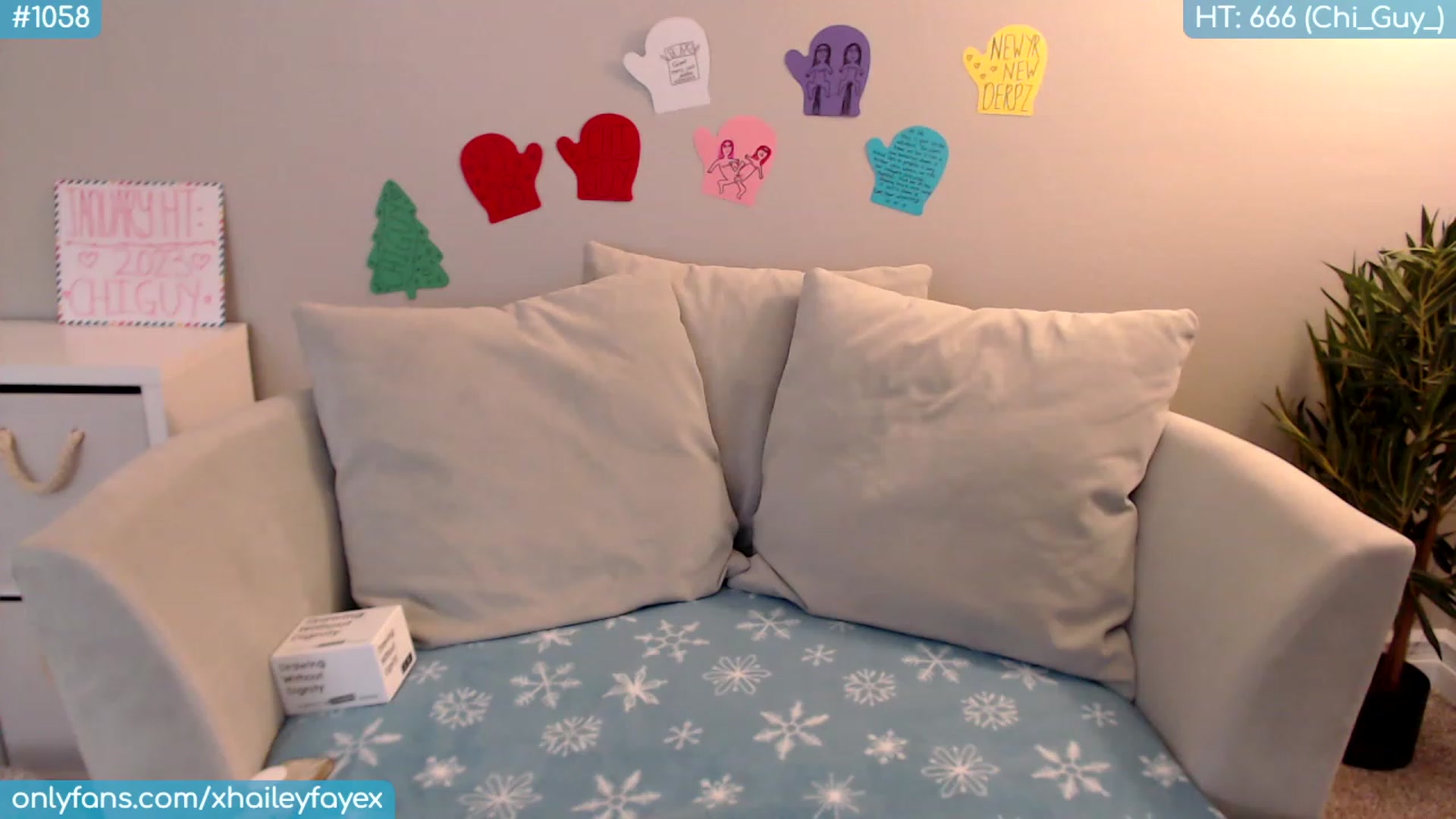 Gallery image thumbnail from Hailey_Faye's myfreecams stream on, 01/07/2023, 05:36 image 6 of 20