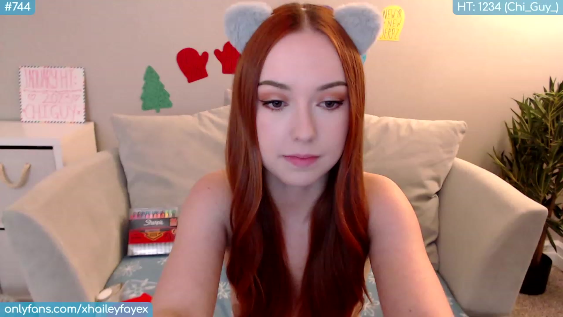Gallery image thumbnail from Hailey_Faye's myfreecams stream on, 01/07/2023, 06:25 image 16 of 20