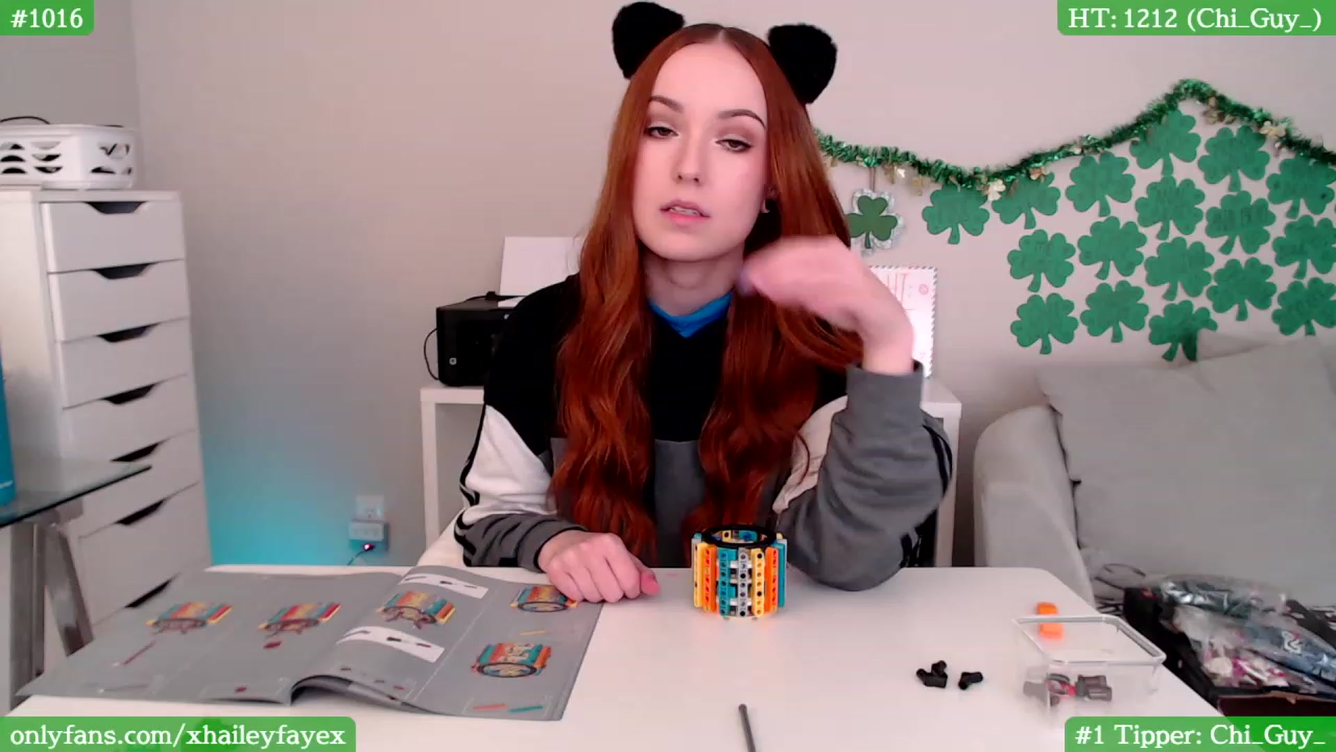 Gallery image thumbnail from Hailey_Faye's myfreecams stream on, 03/08/2023, 04:24 image 4 of 20