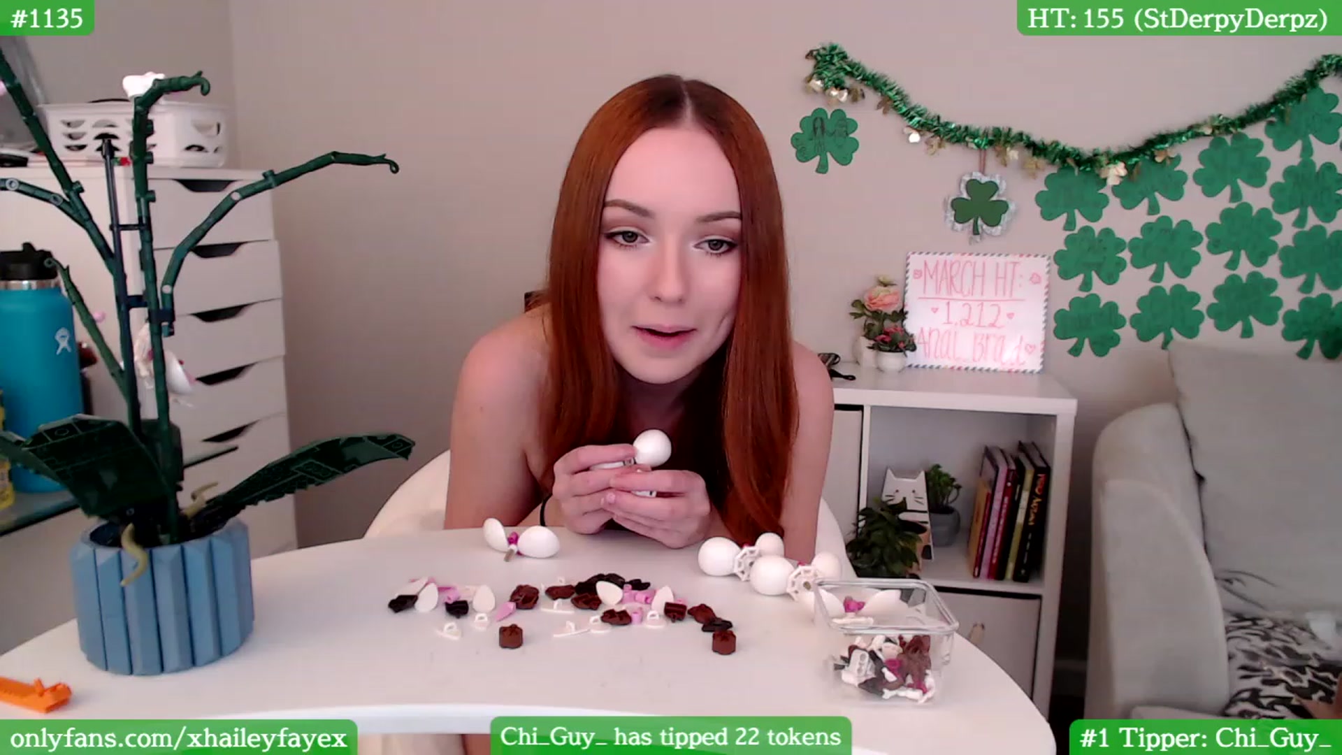 Gallery image thumbnail from Hailey_Faye's myfreecams stream on, 03/15/2023, 05:50 image 12 of 20