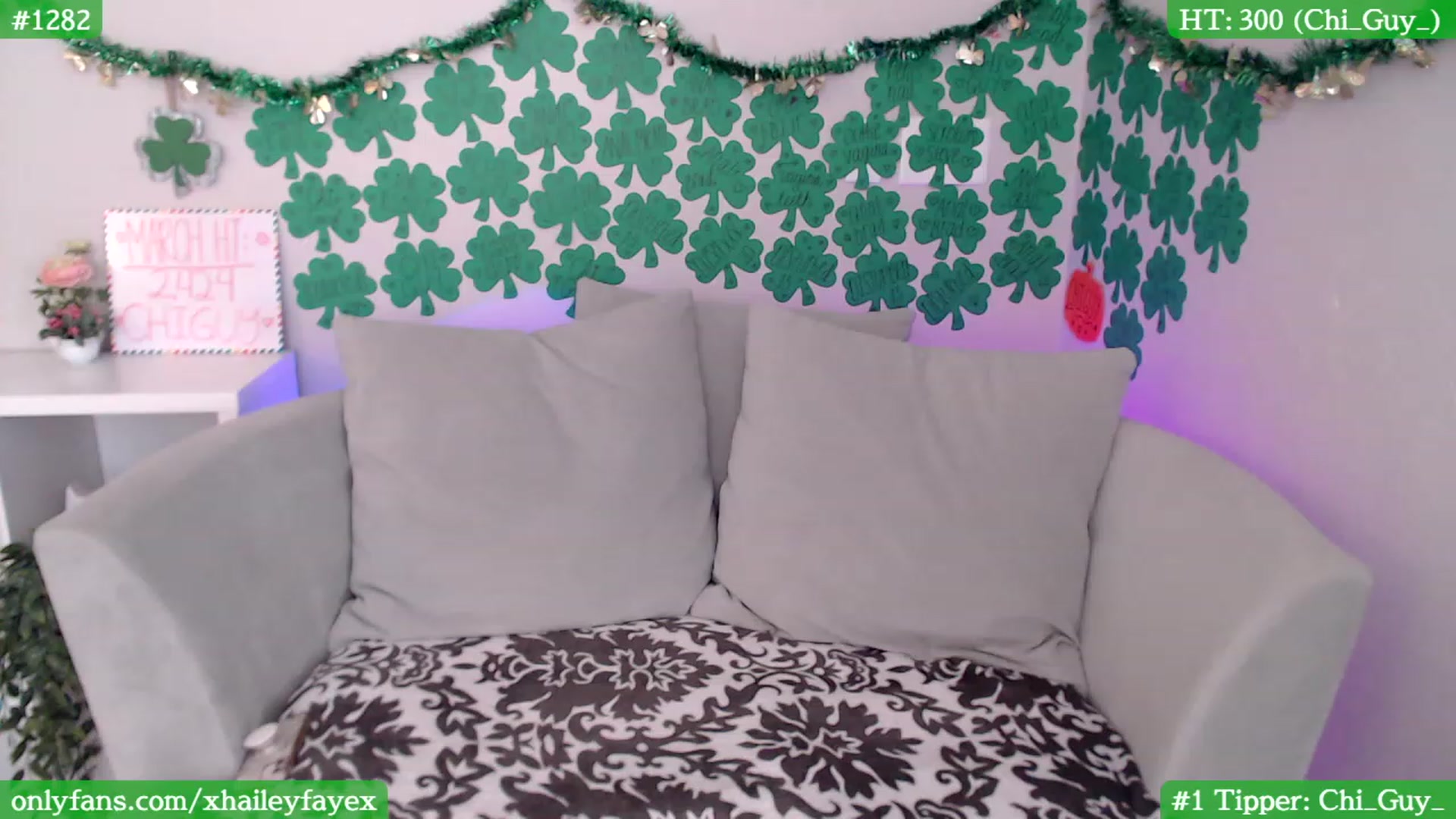 Gallery image thumbnail from Hailey_Faye's myfreecams stream on, 03/22/2023, 04:38 image 7 of 20