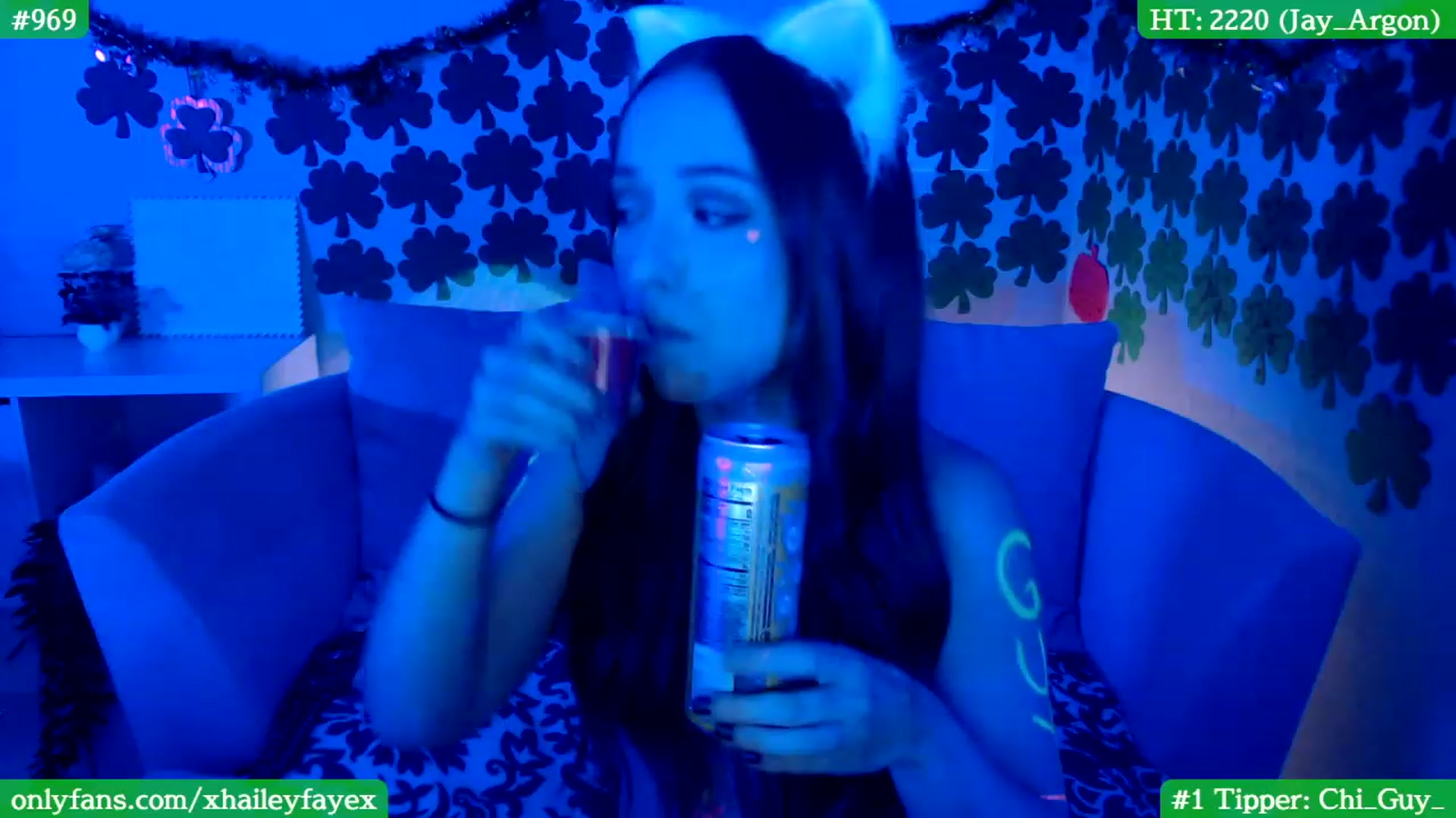 Gallery image thumbnail from Hailey_Faye's myfreecams stream on, 03/25/2023, 05:40 image 18 of 20