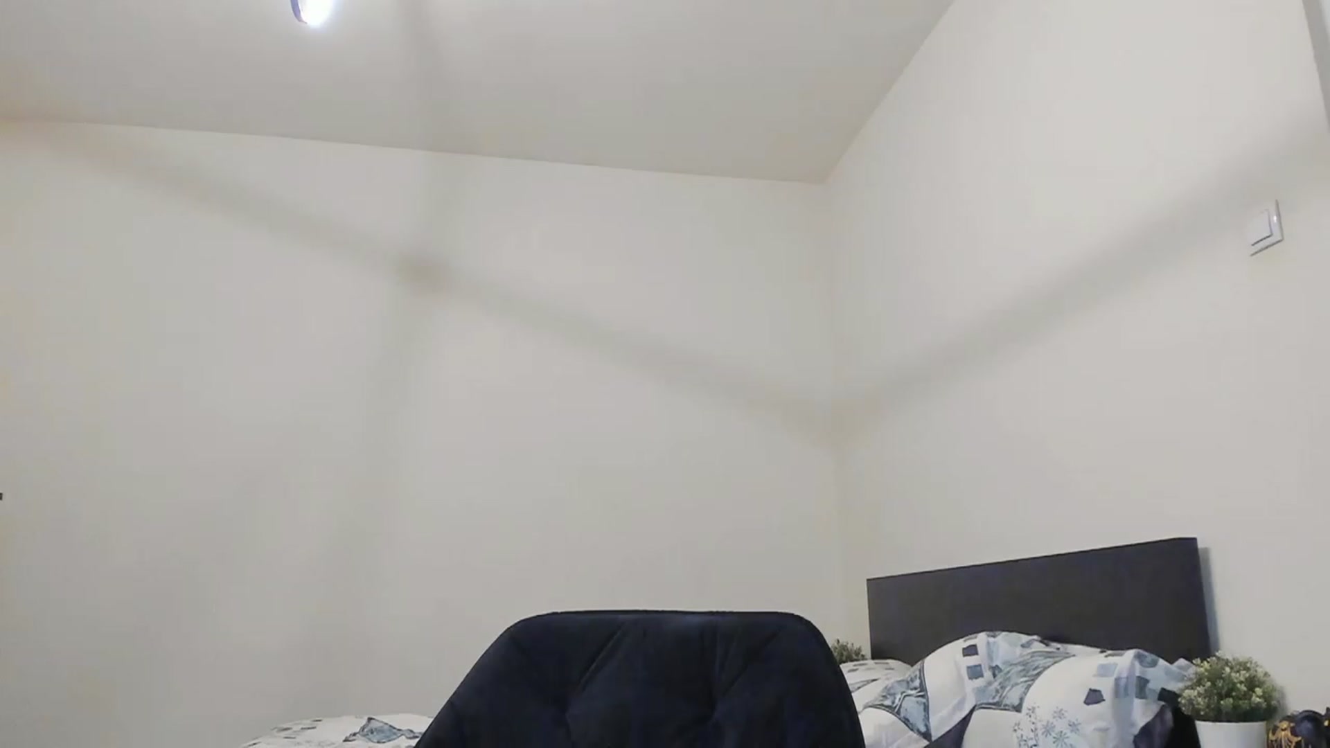 Gallery image thumbnail from Hailey_Honeyy's myfreecams stream on, 11/24/2022, 20:59 image 14 of 20