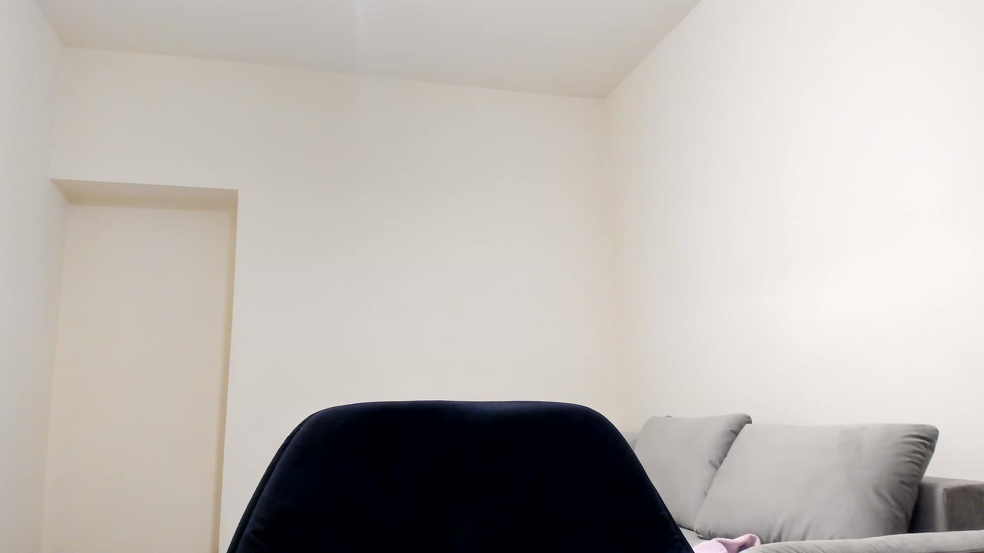 Gallery image thumbnail from Hailey_Honeyy's myfreecams stream on, 02/10/2023, 19:15 image 13 of 20