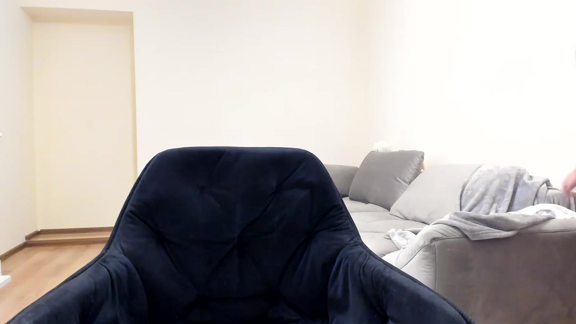 Gallery image thumbnail from Hailey_Honeyy's myfreecams stream on, 02/19/2023, 19:48 image 8 of 20