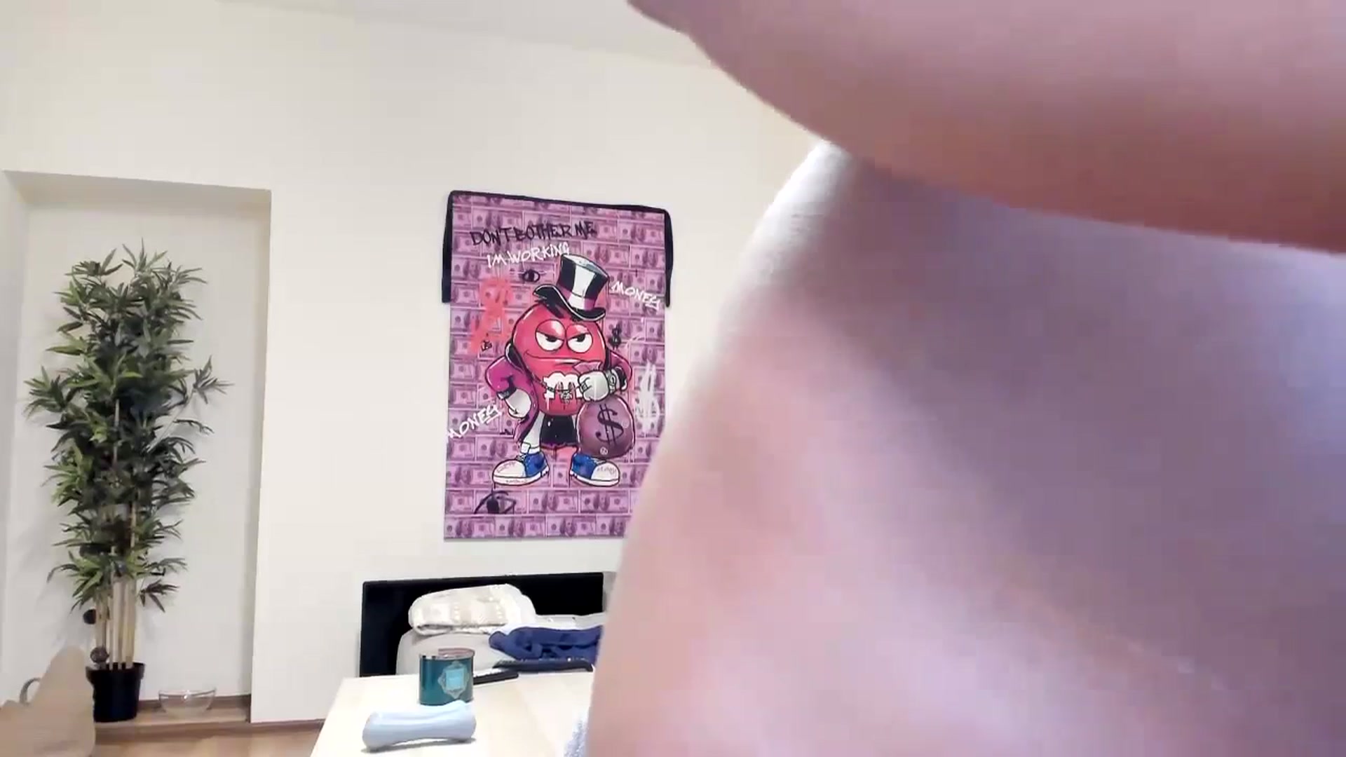 Gallery image thumbnail from Hailey_Honeyy's myfreecams stream on, 09/29/2023, 15:59 image 9 of 20