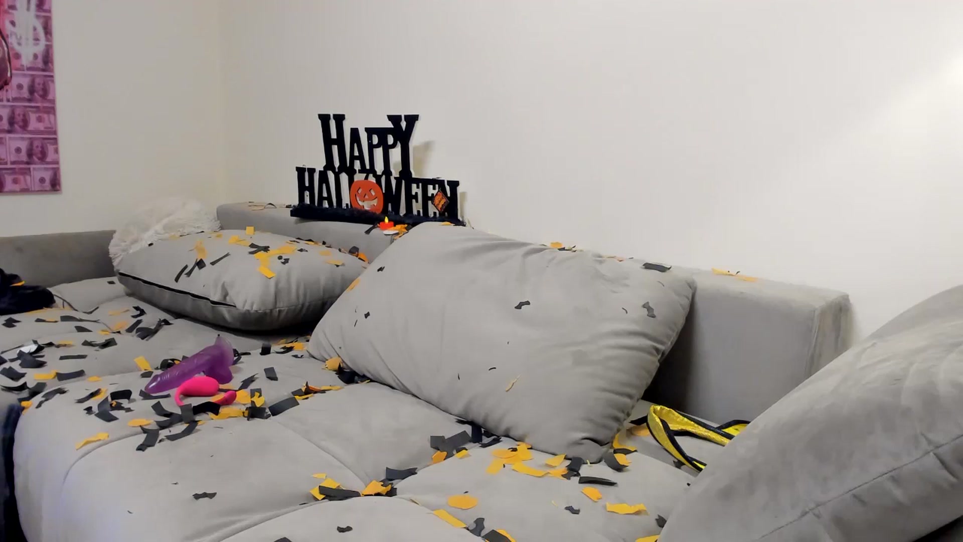 Gallery image thumbnail from Hailey_Honeyy's myfreecams stream on, 10/30/2023, 19:45 image 19 of 20