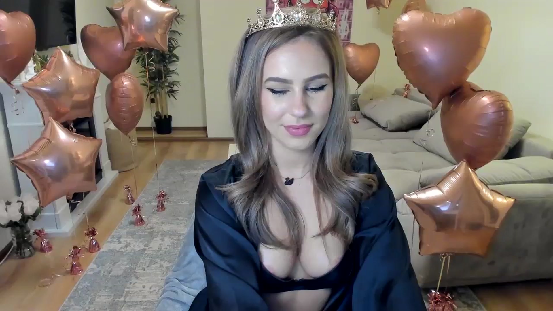 Gallery image thumbnail from Hailey_Honeyy's myfreecams stream on, 11/04/2023, 16:58 image 2 of 20