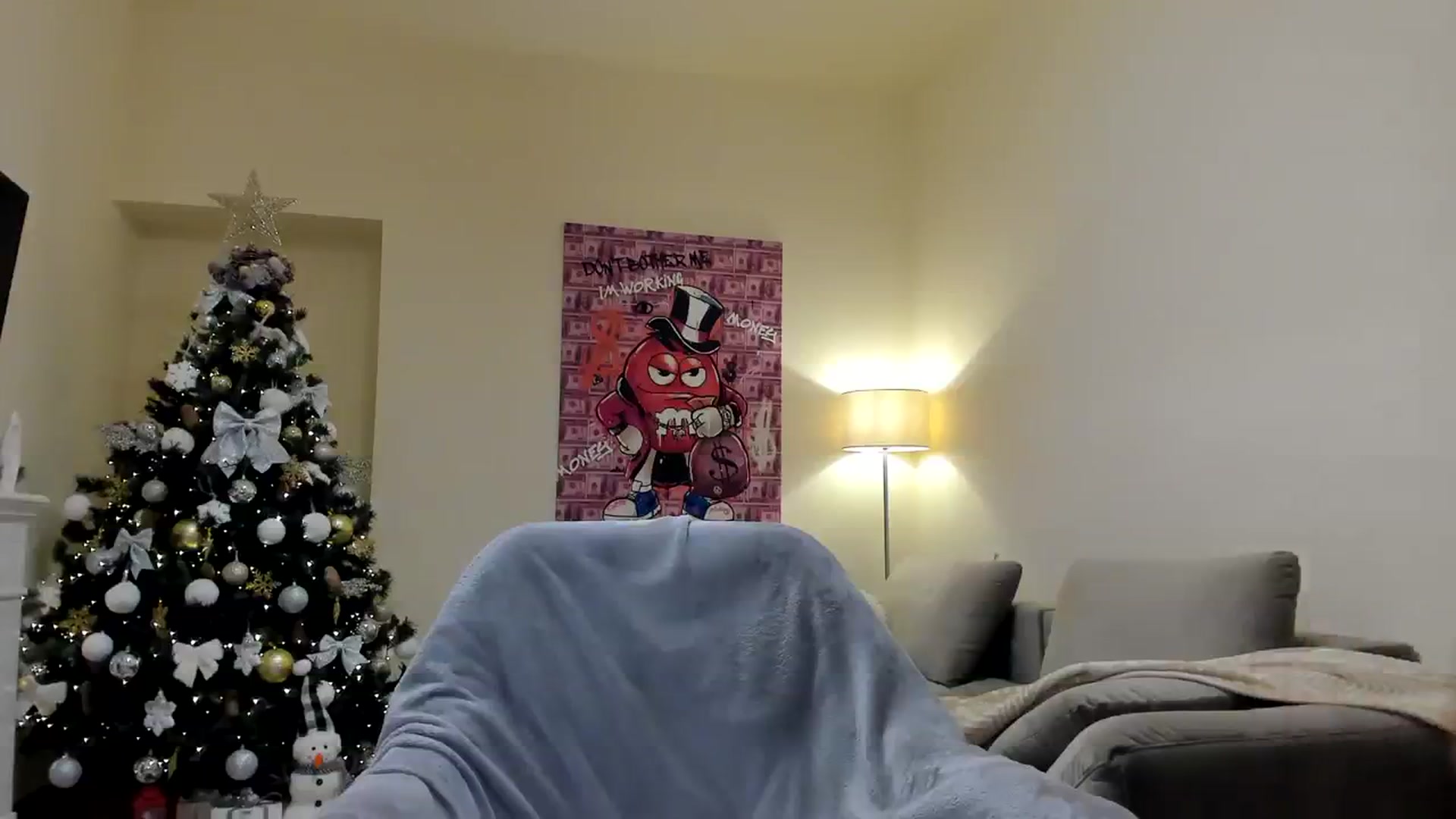 Gallery image thumbnail from Hailey_Honeyy's myfreecams stream on, 11/27/2023, 19:18 image 17 of 20