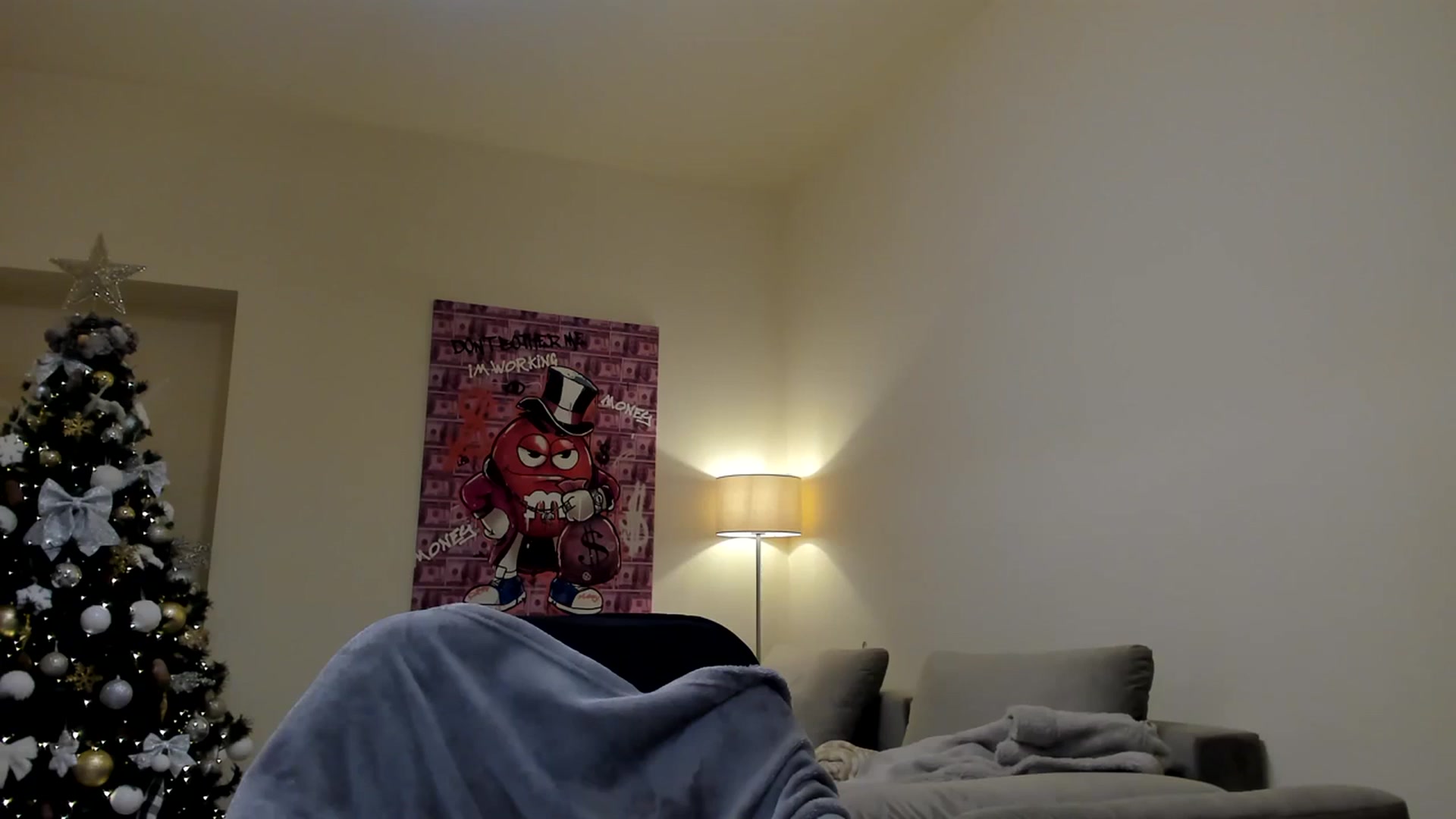 Gallery image thumbnail from Hailey_Honeyy's myfreecams stream on, 12/02/2023, 16:42 image 12 of 20