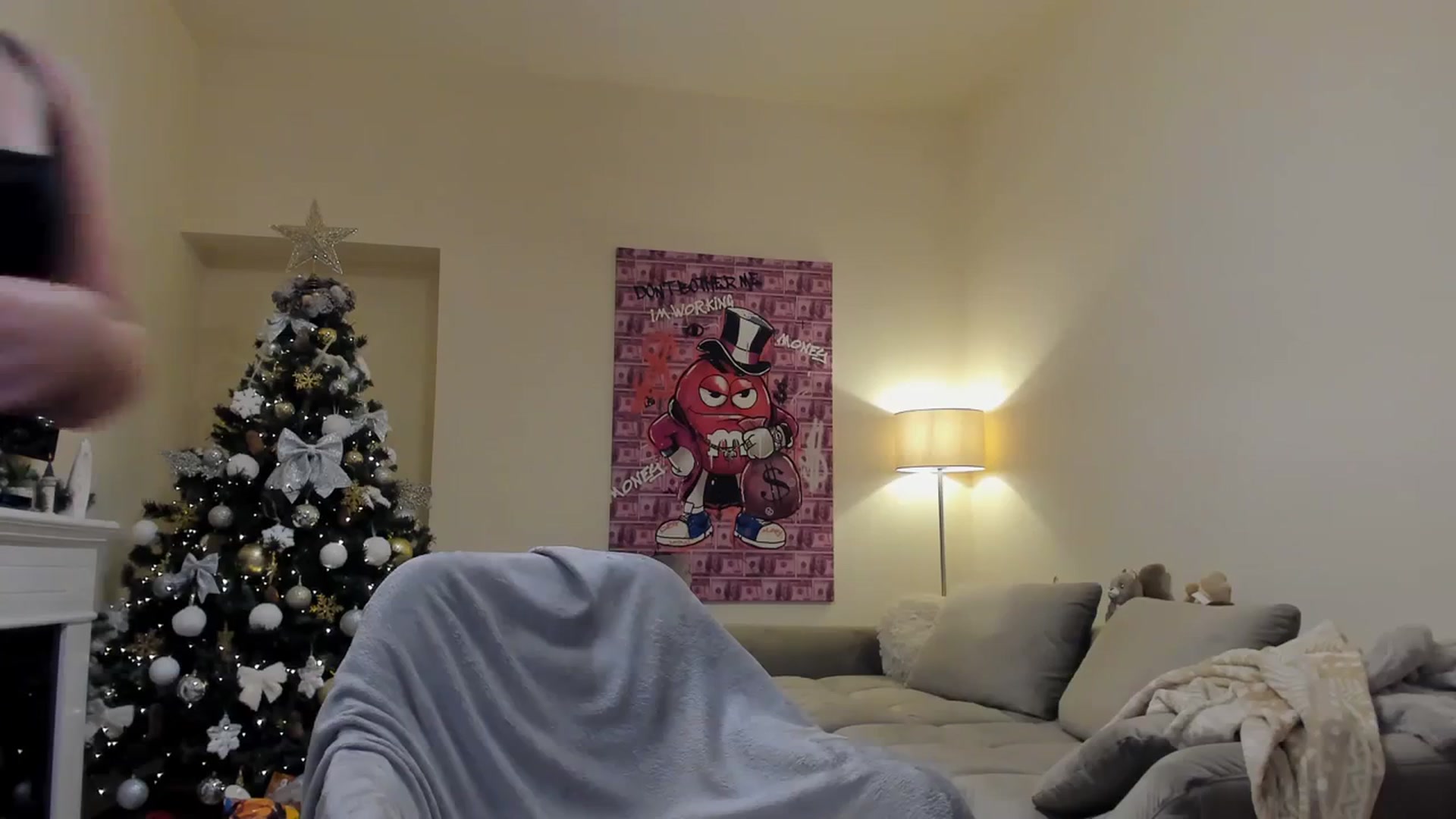 Gallery image thumbnail from Hailey_Honeyy's myfreecams stream on, 12/11/2023, 17:20 image 19 of 20