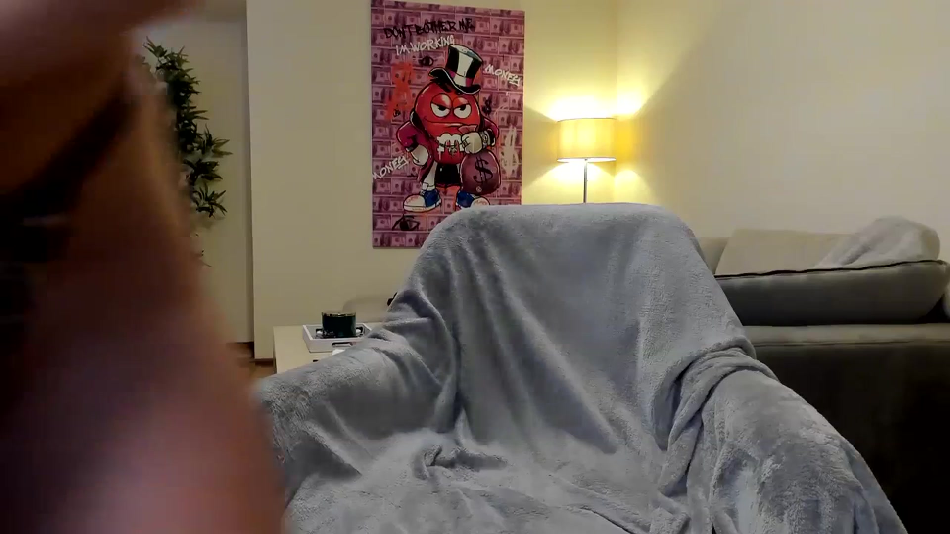 Gallery image thumbnail from Hailey_Honeyy's myfreecams stream on, 01/16/2024, 17:58 image 4 of 20