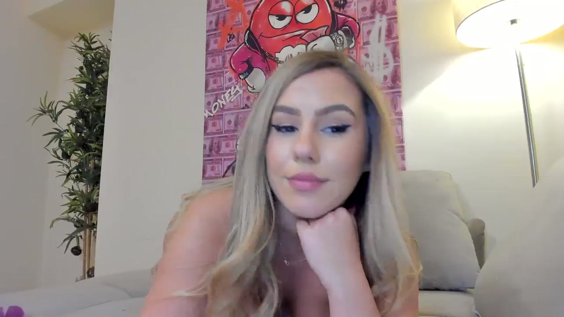 Gallery image thumbnail from Hailey_Honeyy's myfreecams stream on, 02/03/2024, 20:15 image 19 of 20
