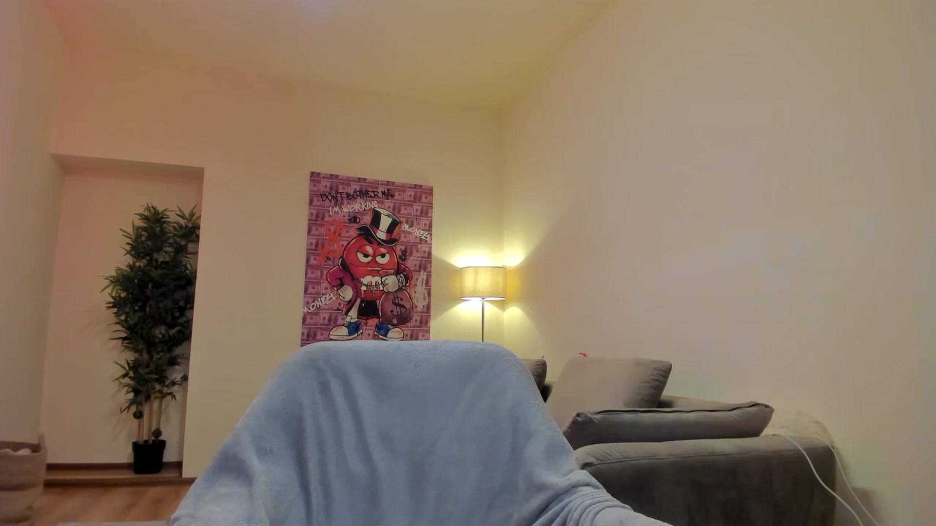 Gallery image thumbnail from Hailey_Honeyy's myfreecams stream on, 02/14/2024, 21:14 image 3 of 20