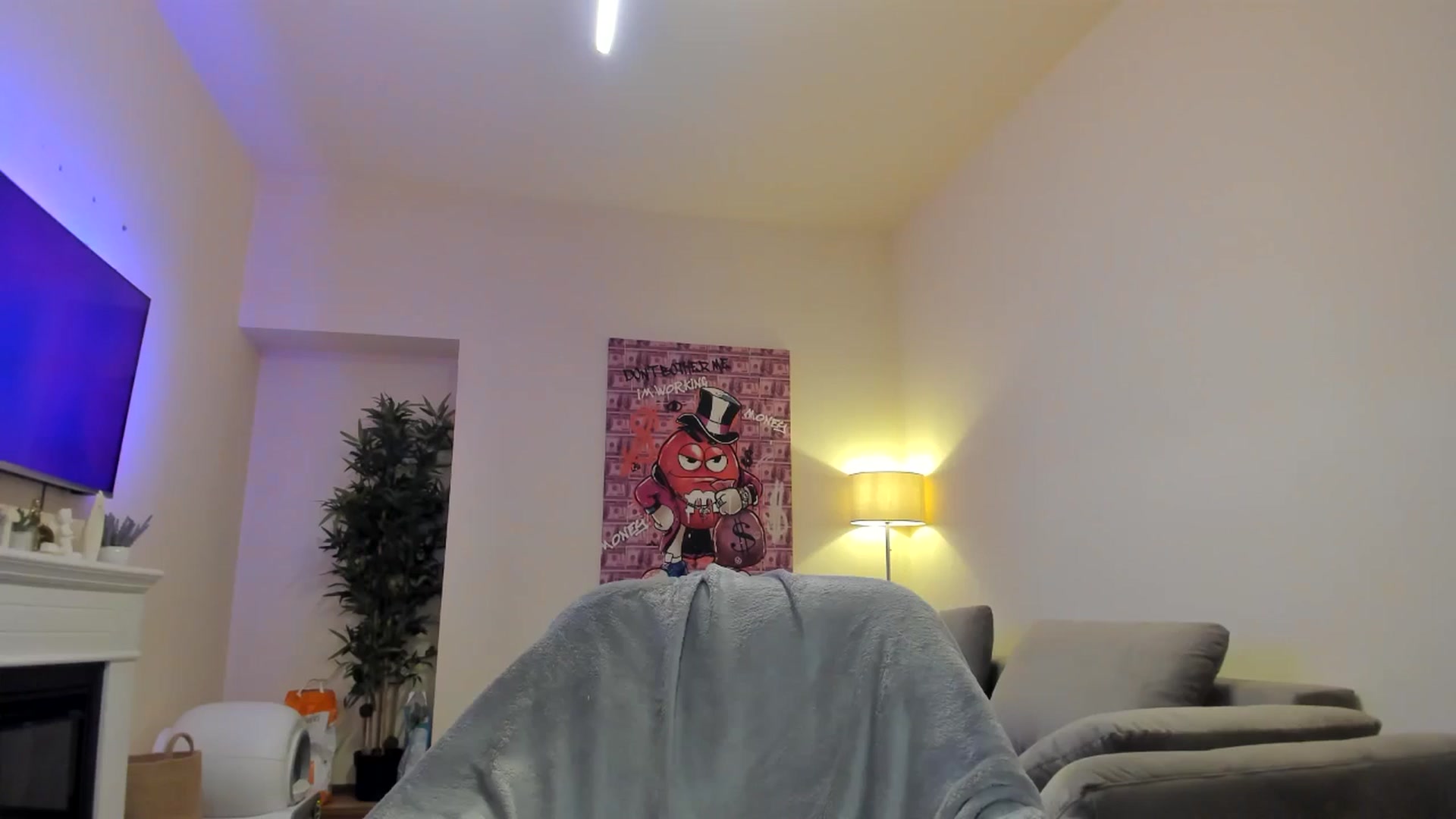 Gallery image thumbnail from Hailey_Honeyy's myfreecams stream on, 05/09/2024, 18:15 image 18 of 20