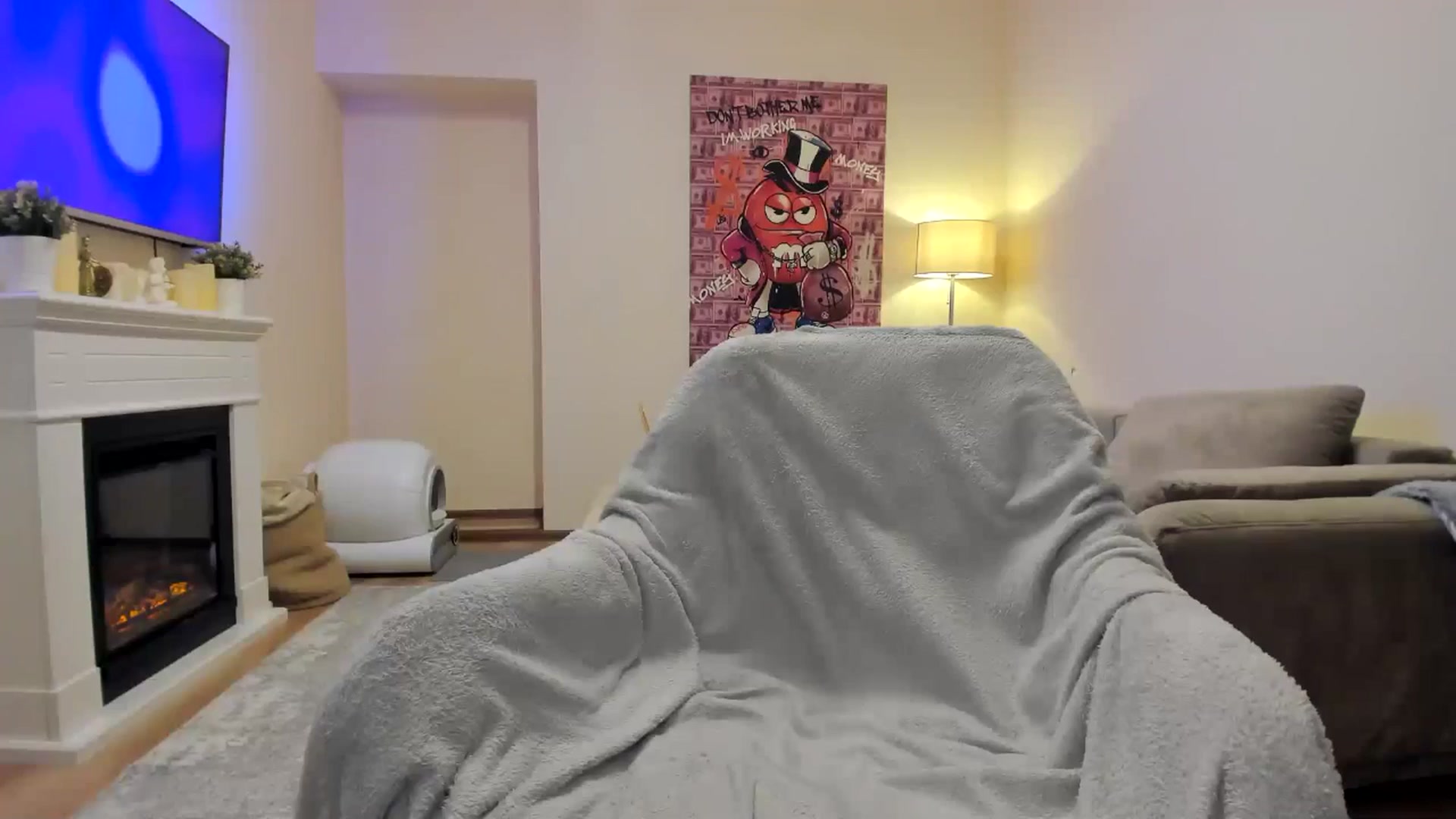 Gallery image thumbnail from Hailey_Honeyy's myfreecams stream on, 03/16/2025, 19:58 image 10 of 20