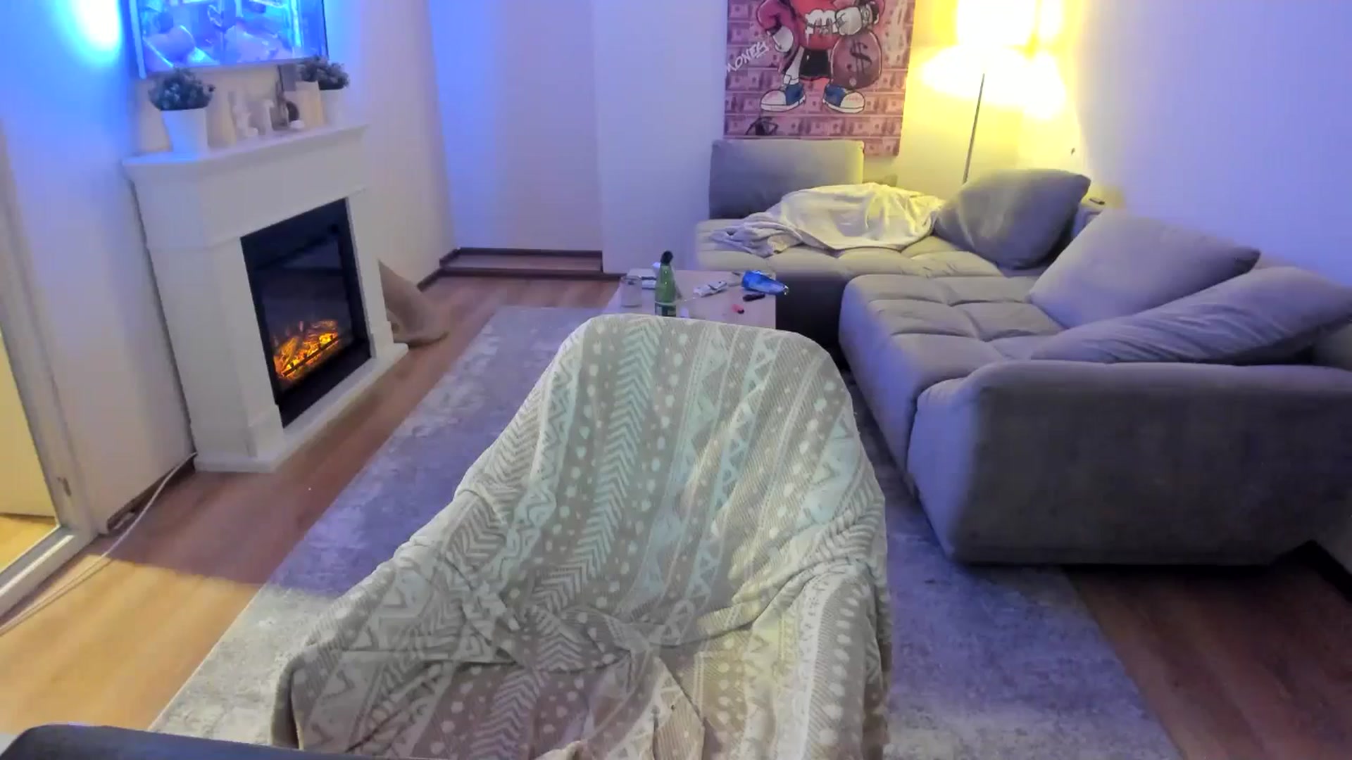 Gallery image thumbnail from Hailey_Honeyy's myfreecams stream on, 10/23/2025, 19:44 image 6 of 20