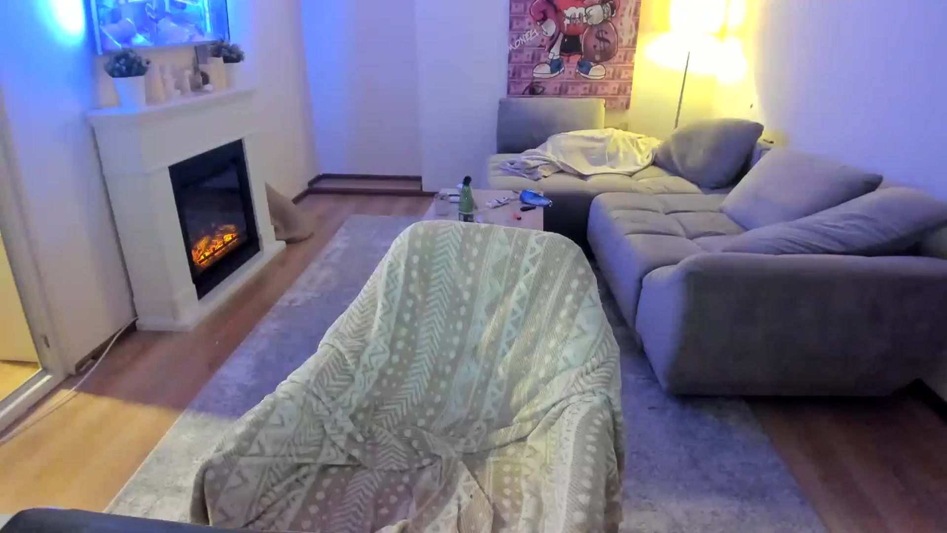 Gallery image thumbnail from Hailey_Honeyy's myfreecams stream on, 10/23/2025, 19:44 image 7 of 20