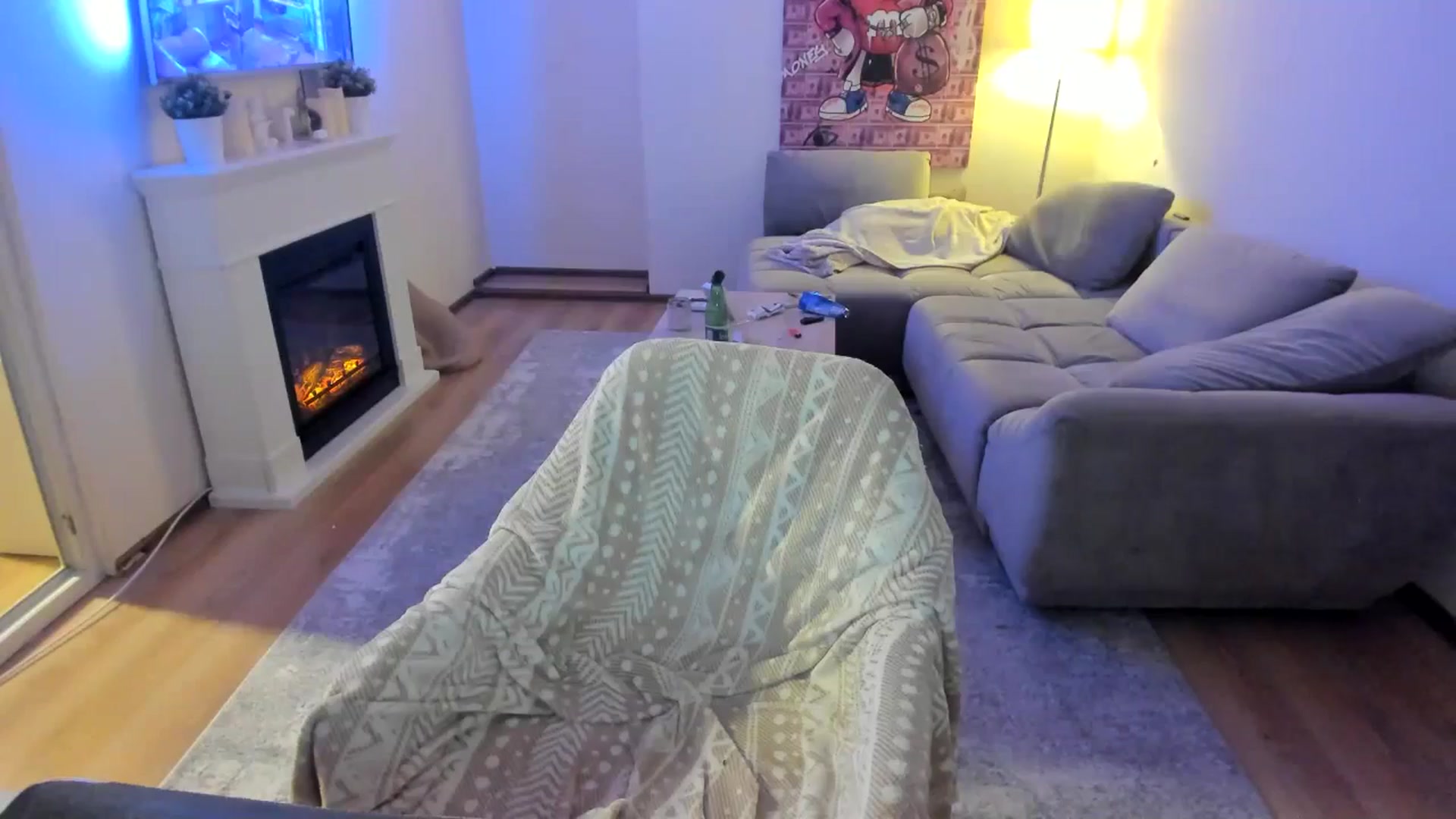 Gallery image thumbnail from Hailey_Honeyy's myfreecams stream on, 10/23/2025, 19:44 image 5 of 20