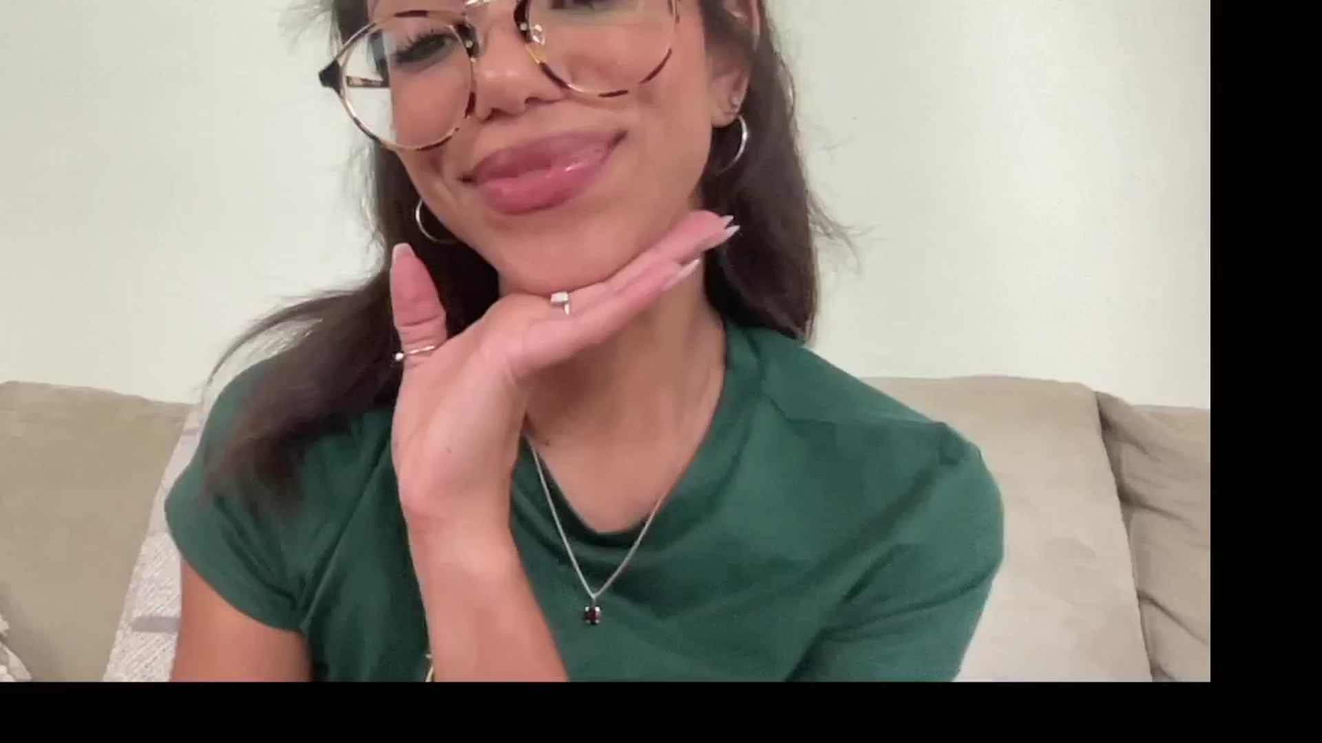 Gallery image thumbnail from Hailey_Love_'s myfreecams stream on, 08/01/2024, 18:11 image 19 of 20
