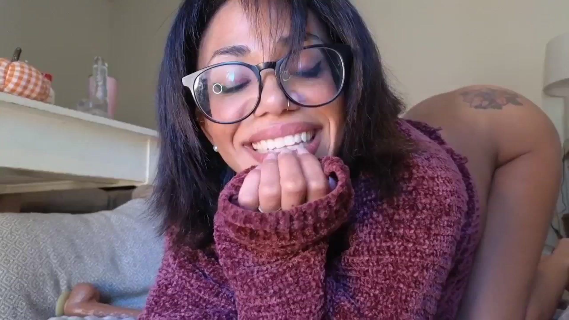 Gallery image thumbnail from Hailey_Love_'s myfreecams stream on, 10/07/2024, 15:26 image 14 of 20