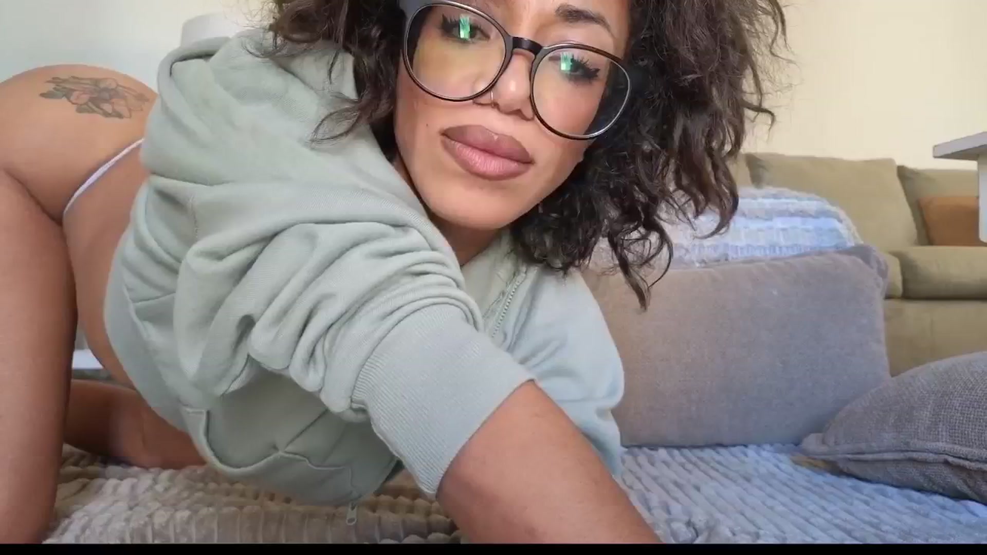 Gallery image thumbnail from Hailey_Love_'s myfreecams stream on, 11/07/2024, 16:16 image 4 of 20