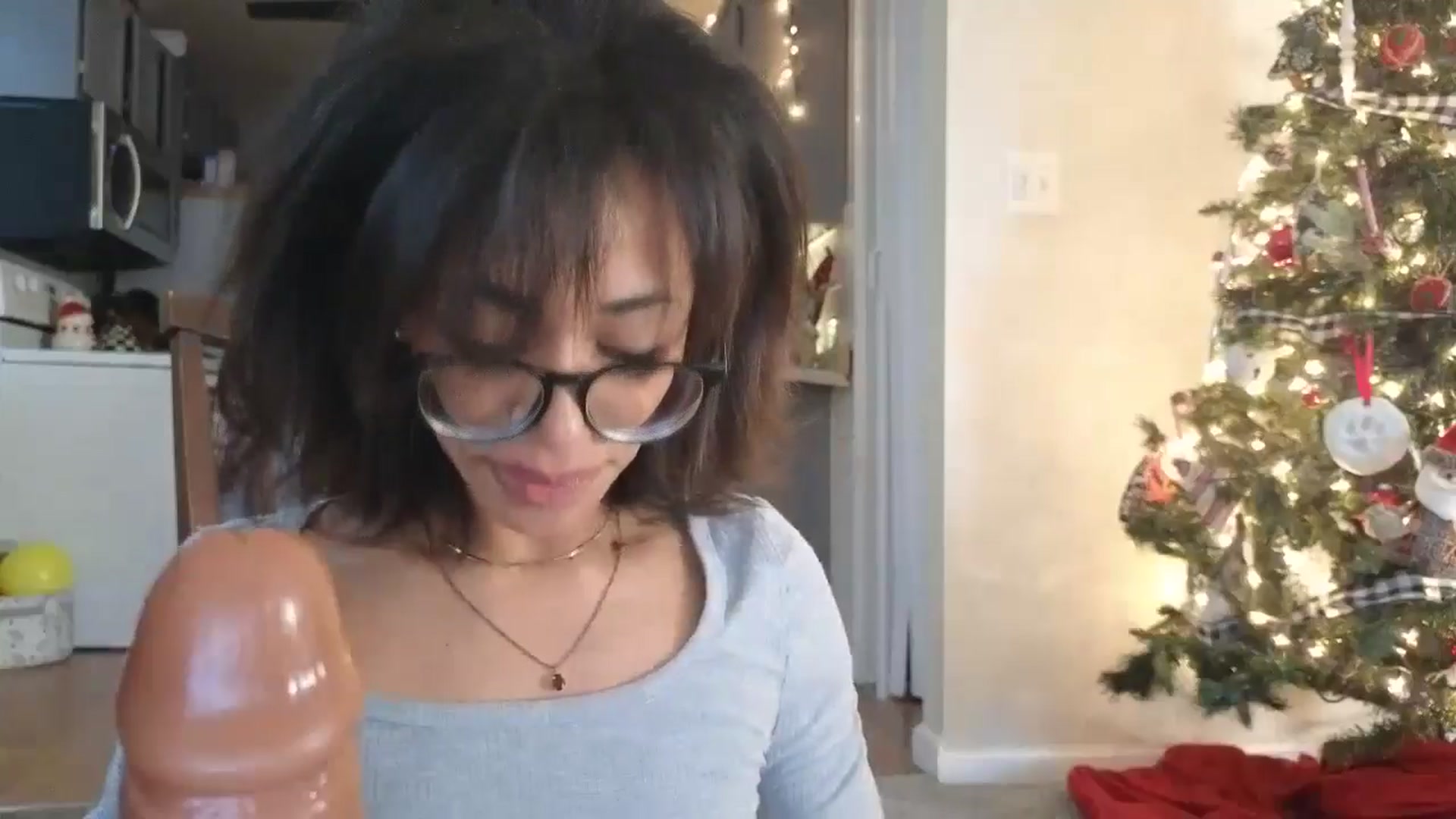 Gallery image thumbnail from Hailey_Love_'s myfreecams stream on, 11/25/2024, 17:49 image 14 of 20