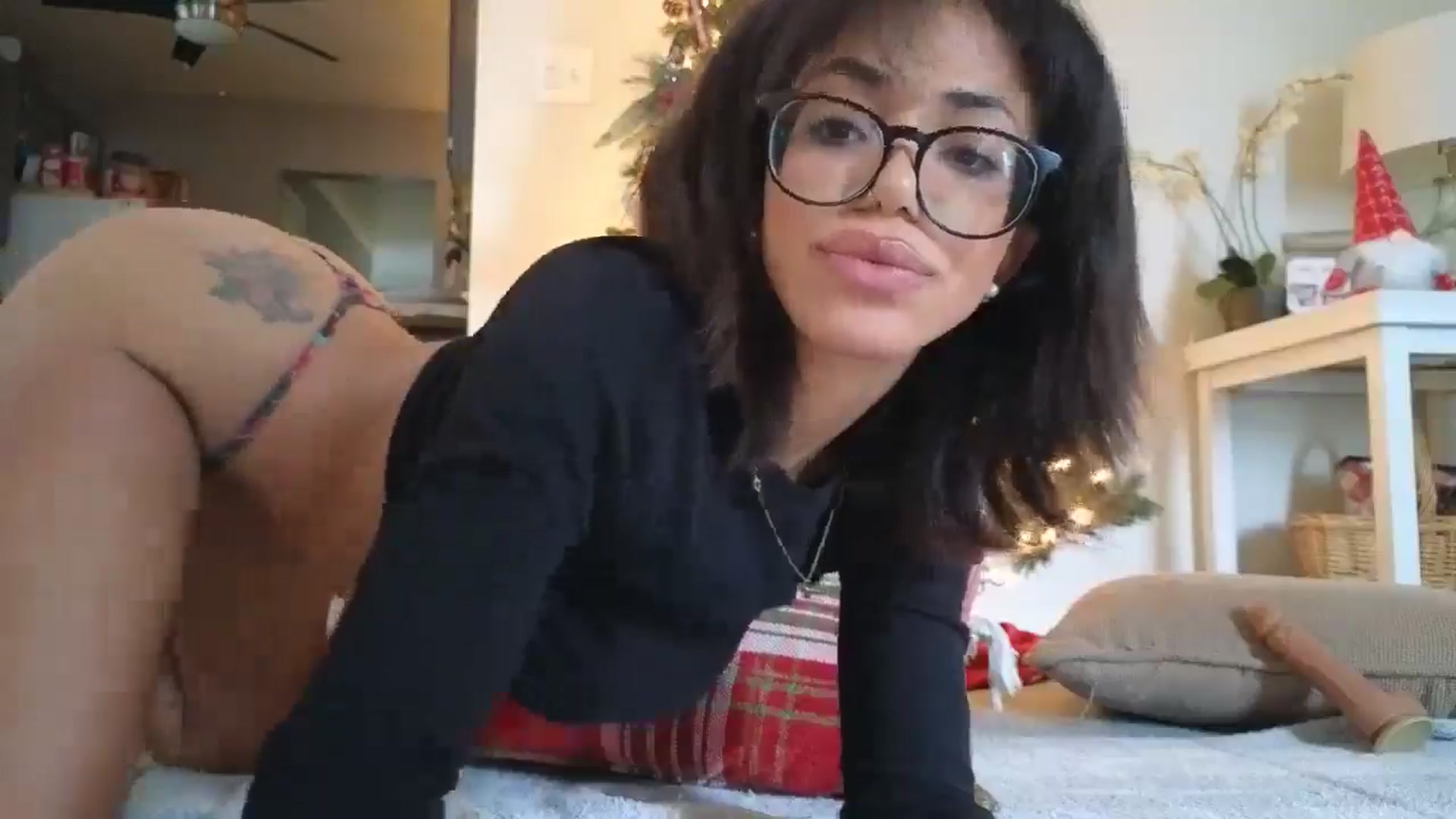 Gallery image thumbnail from Hailey_Love_'s myfreecams stream on, 12/09/2024, 16:39 image 10 of 20