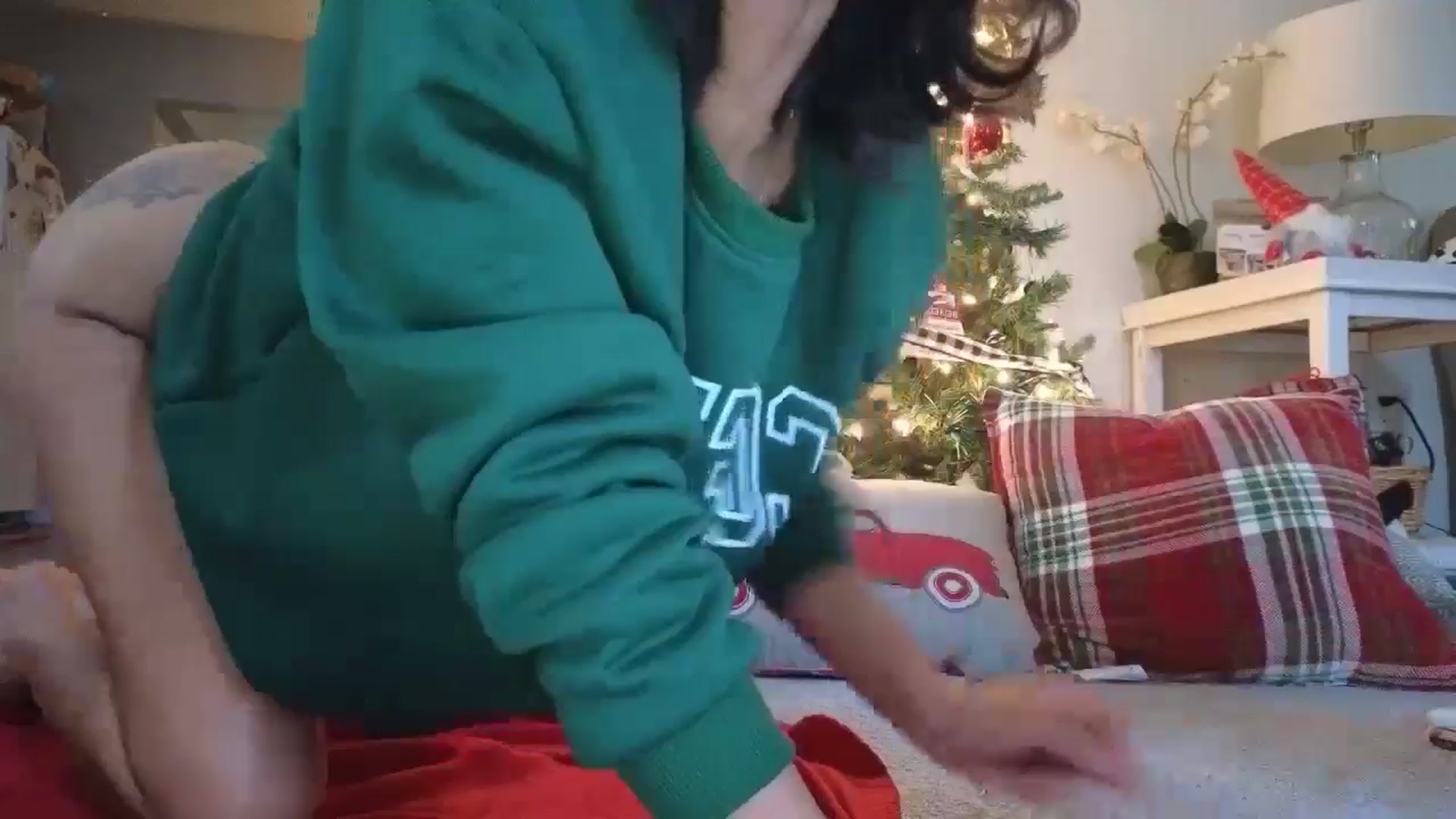 Gallery image thumbnail from Hailey_Love_'s myfreecams stream on, 12/18/2024, 17:14 image 2 of 20