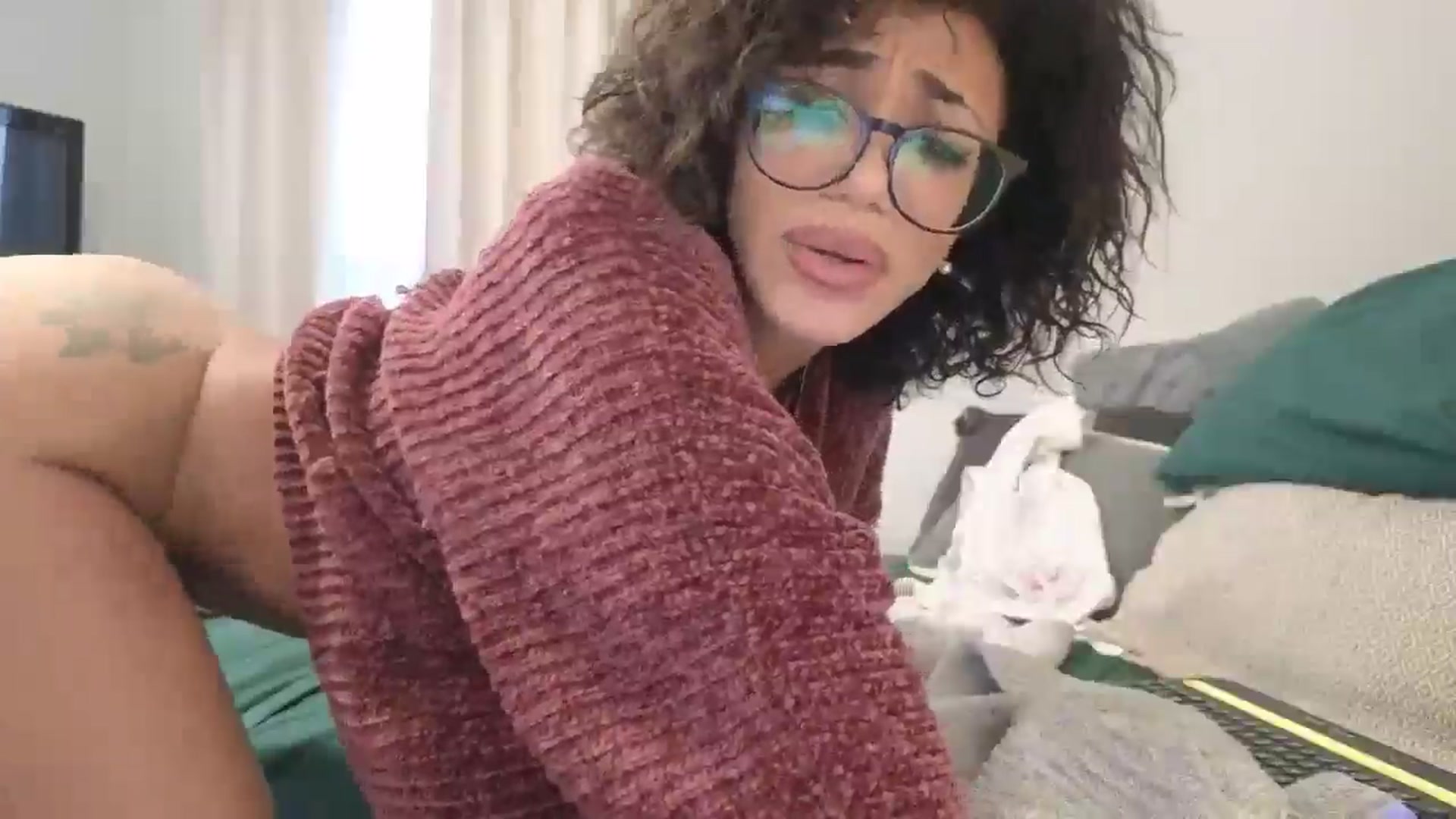 Gallery image thumbnail from Hailey_Love_'s myfreecams stream on, 01/06/2025, 16:39 image 7 of 20