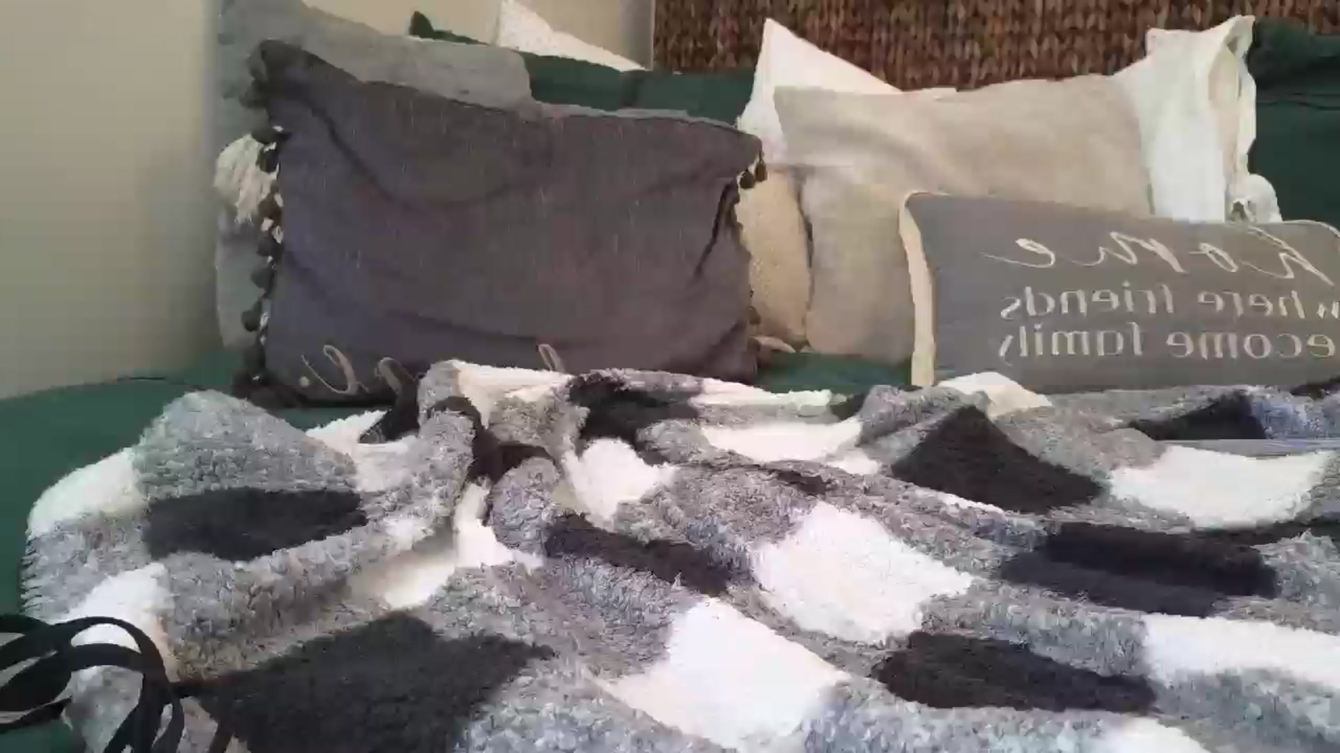 Gallery image thumbnail from Hailey_Love_'s myfreecams stream on, 02/11/2025, 17:11 image 10 of 20