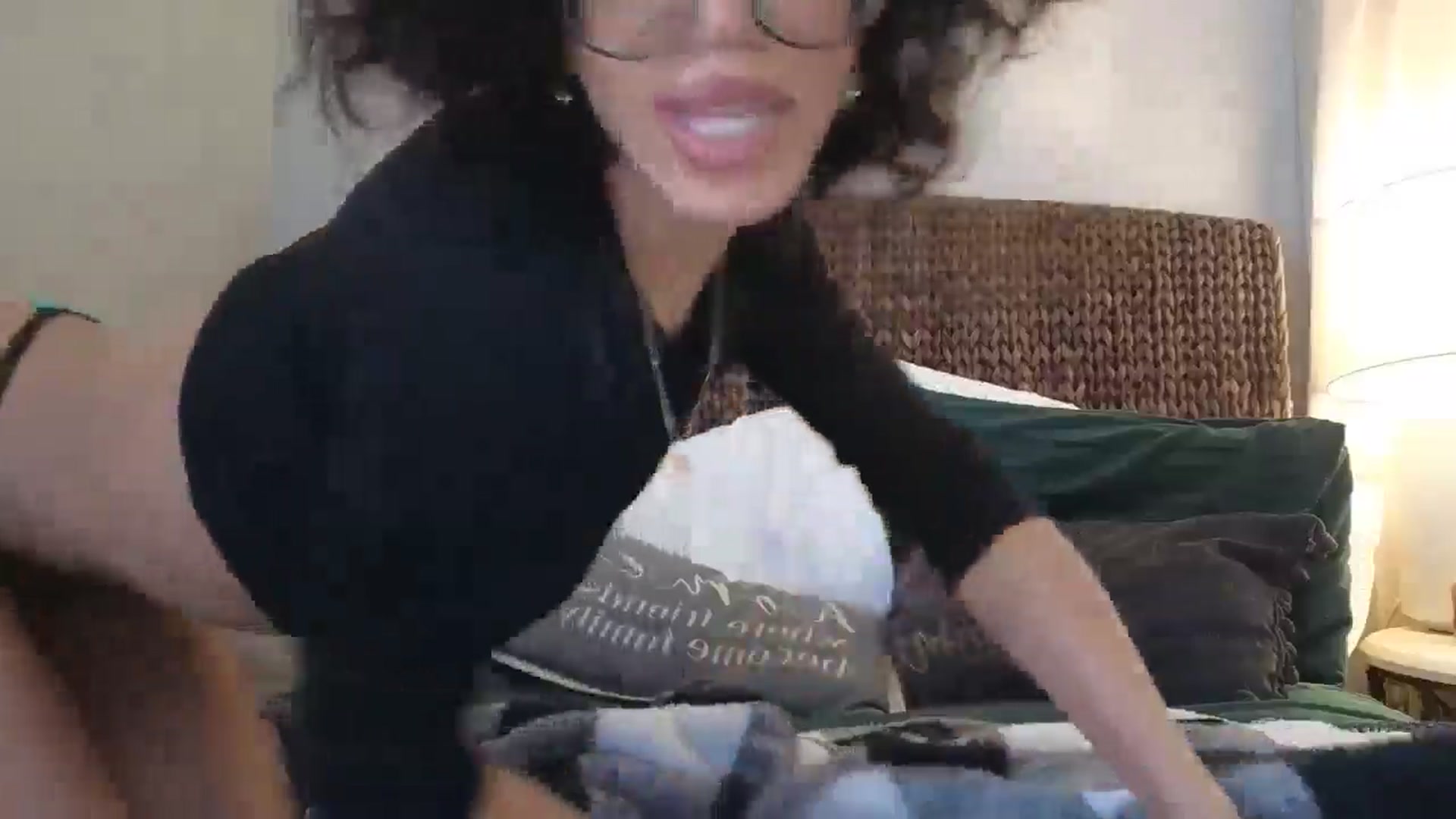 Gallery image thumbnail from Hailey_Love_'s myfreecams stream on, 02/17/2025, 15:43 image 18 of 20