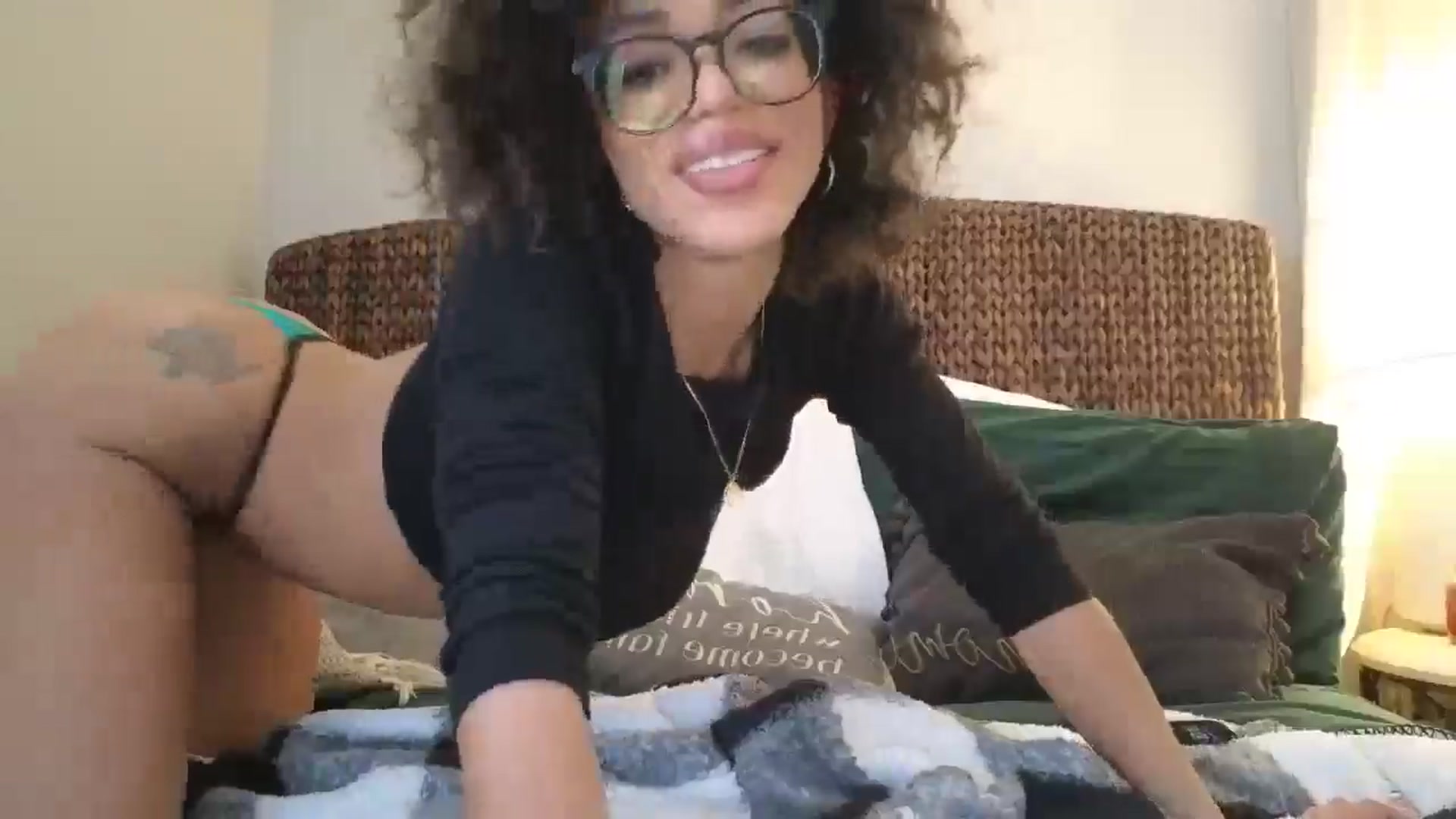 Gallery image thumbnail from Hailey_Love_'s myfreecams stream on, 02/17/2025, 15:43 image 19 of 20