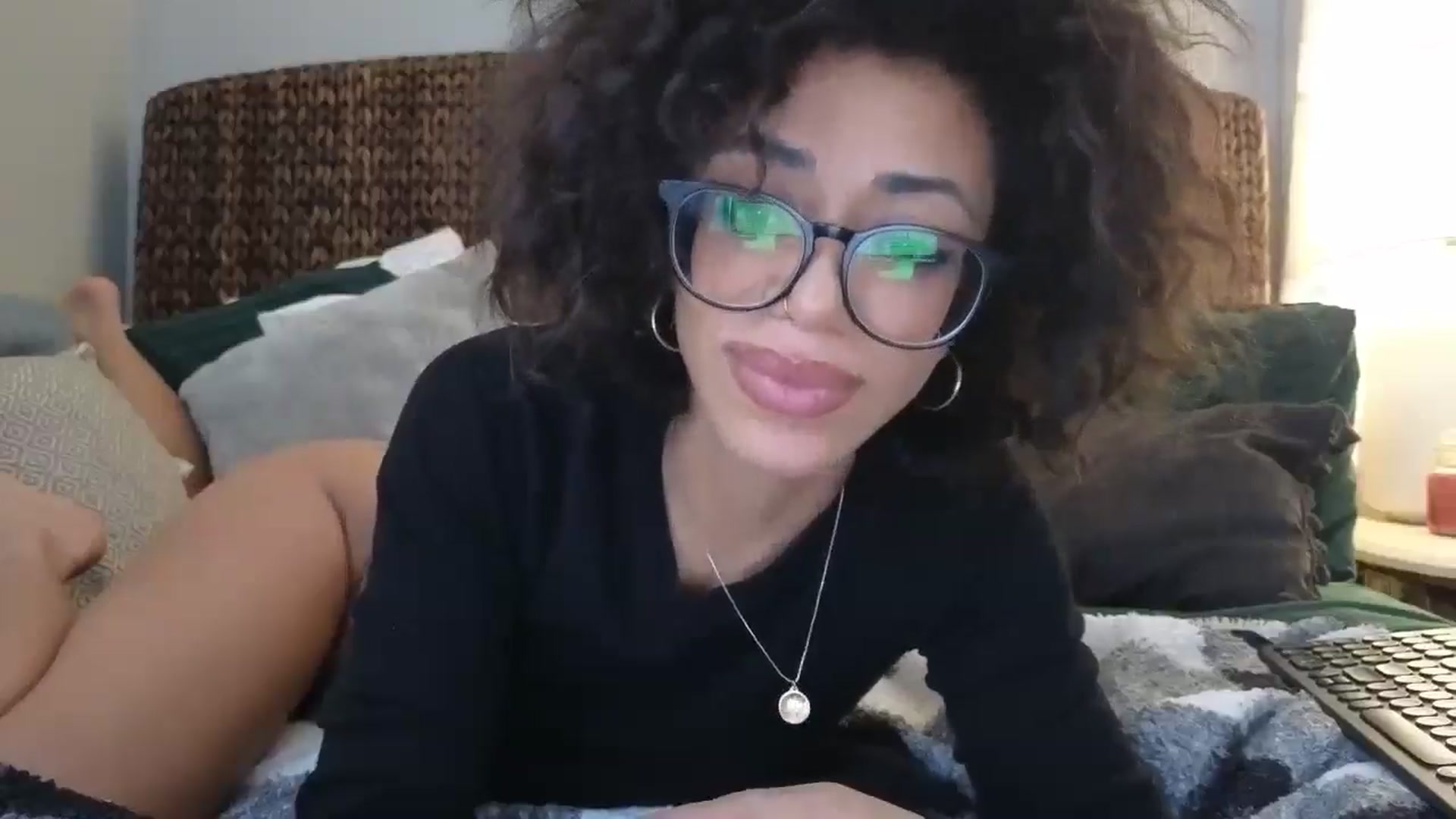 Gallery image thumbnail from Hailey_Love_'s myfreecams stream on, 02/17/2025, 16:29 image 2 of 20