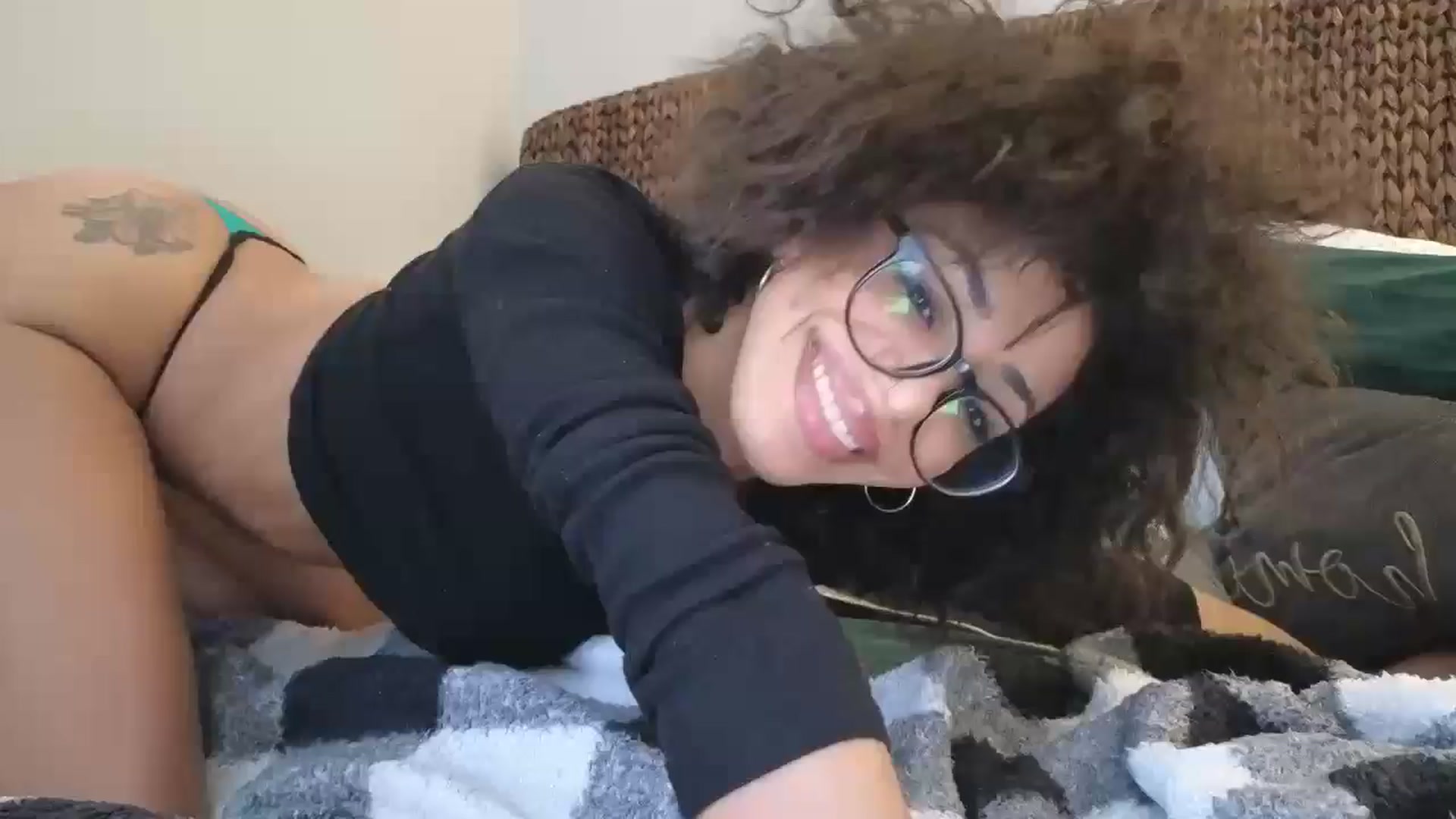 Gallery image thumbnail from Hailey_Love_'s myfreecams stream on, 02/17/2025, 16:29 image 1 of 20