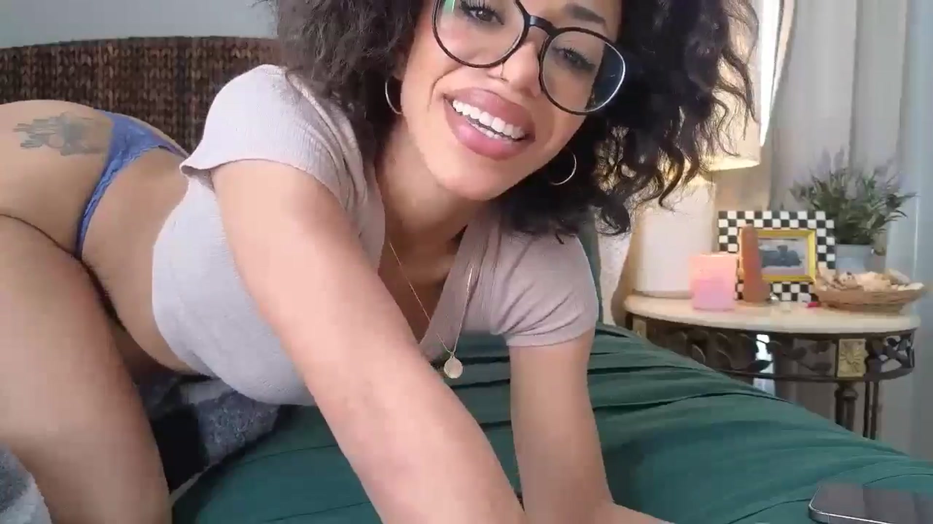 Gallery image thumbnail from Hailey_Love_'s myfreecams stream on, 02/18/2025, 15:31 image 5 of 20