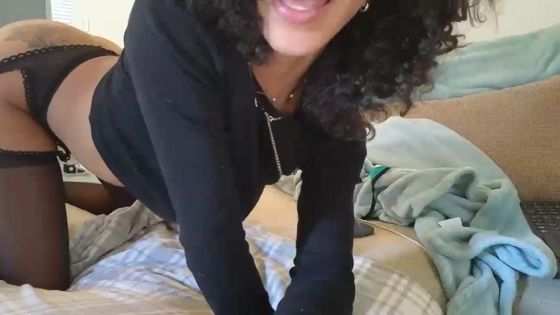 Gallery image thumbnail from Hailey_Love_'s myfreecams stream on, 08/18/2025, 17:23 image 16 of 20