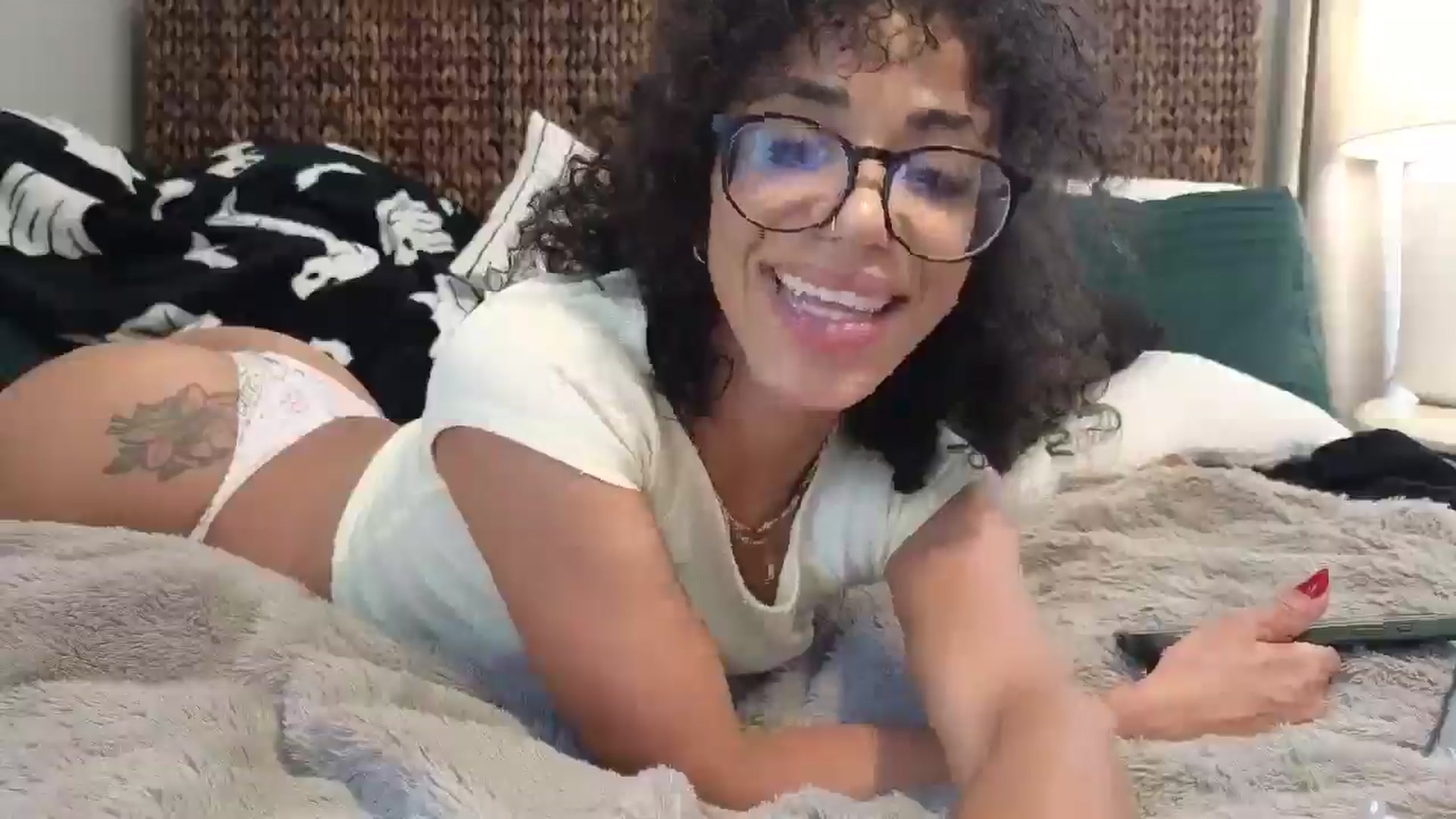 Gallery image thumbnail from Hailey_Love_'s myfreecams stream on, 10/14/2025, 18:24 image 18 of 20