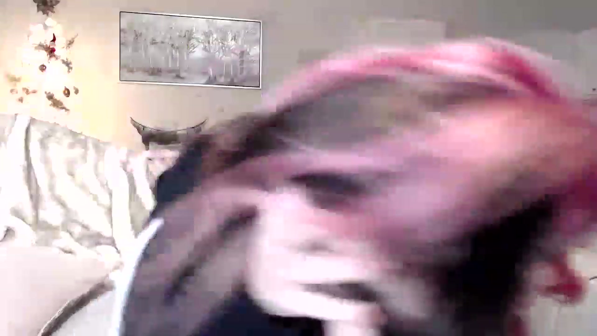 Gallery image thumbnail from HailzTheQueen's myfreecams stream on, 11/28/2022, 02:30 image 13 of 20