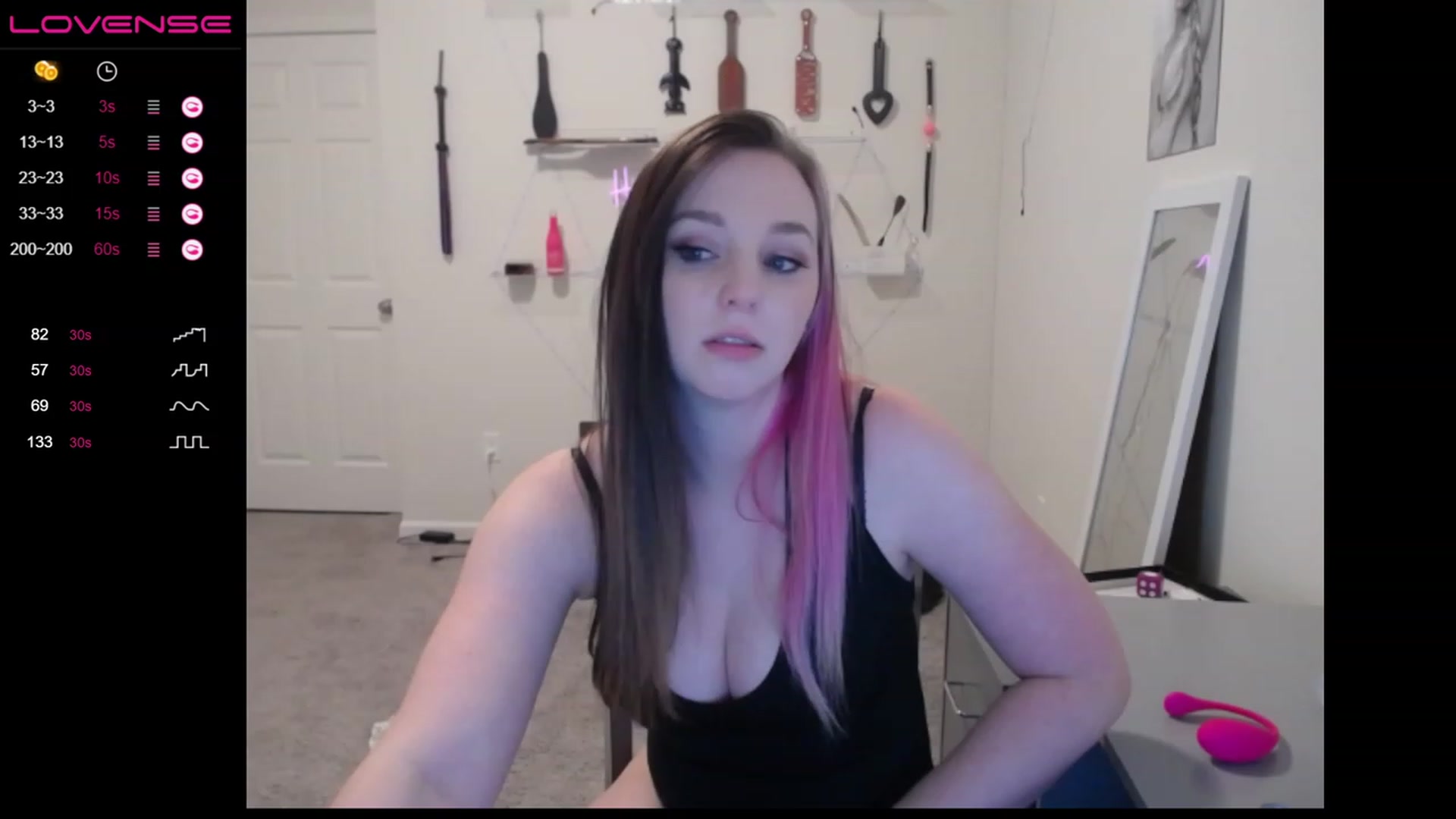 Gallery image thumbnail from HailzTheQueen's myfreecams stream on, 04/12/2023, 01:51 image 8 of 20