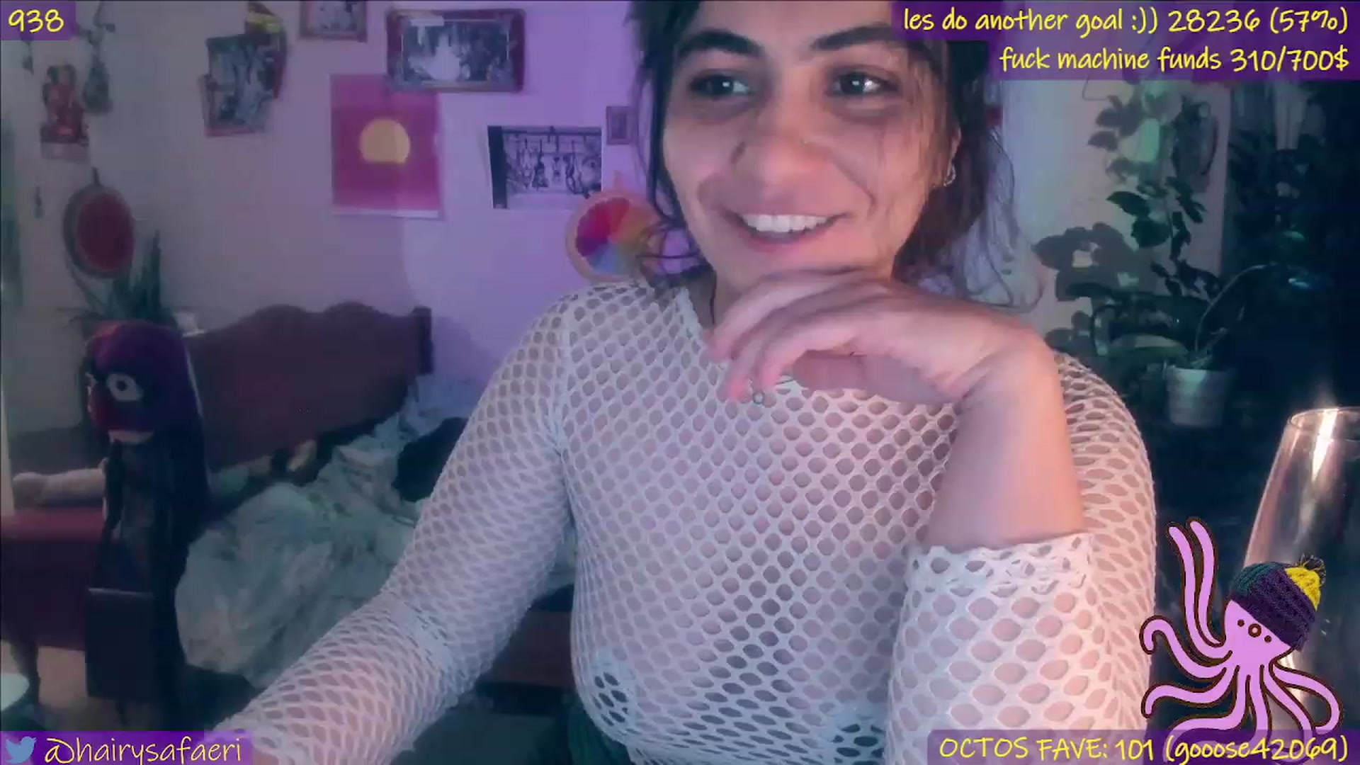 Gallery image thumbnail from HairySafaeri's myfreecams stream on, 11/21/2022, 02:59 image 9 of 20