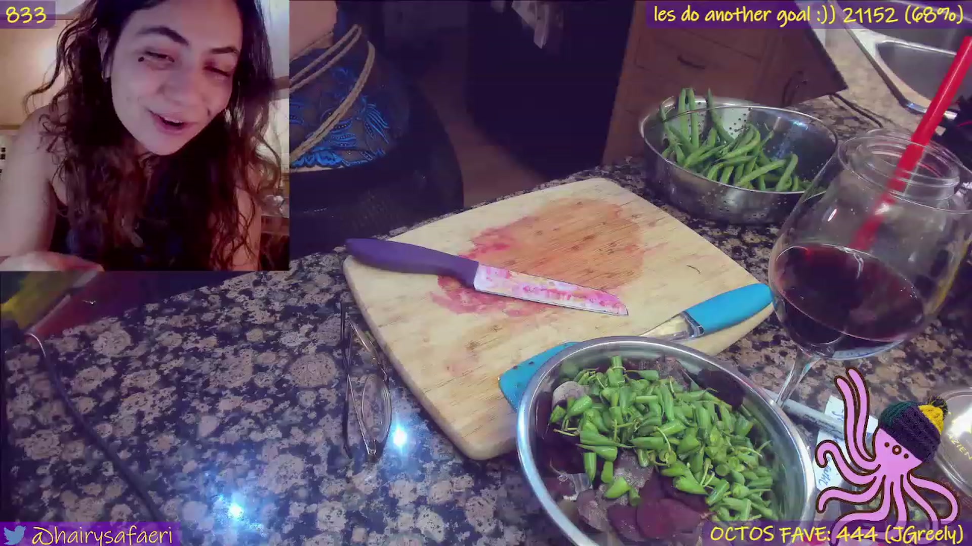 Gallery image thumbnail from HairySafaeri's myfreecams stream on, 11/24/2022, 24:10 image 10 of 20